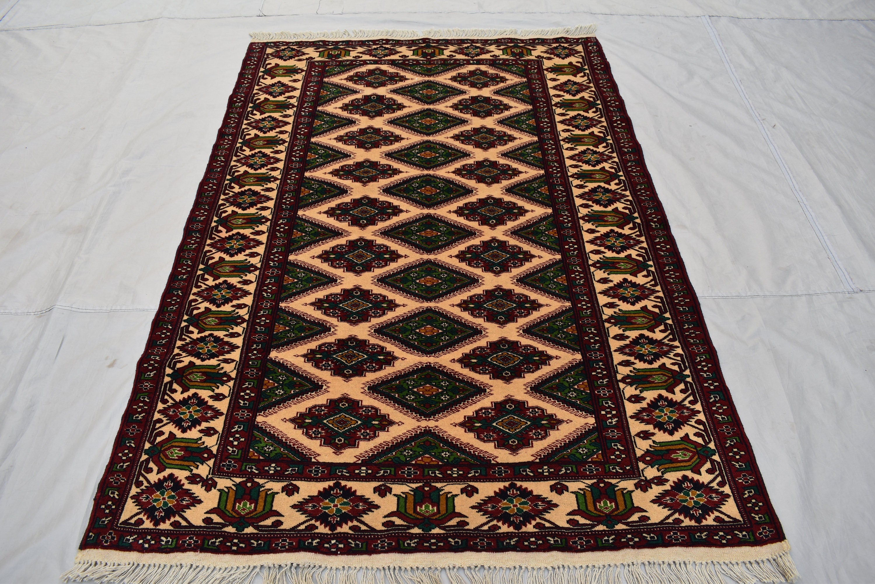 Vintage Herati rug 4x6Ft, Turkmen Wool Area Rug Vegetable Dyed Rug, Medium Size Rug for Living Room, Bedroom, Dining Room Rug 190x126 cm