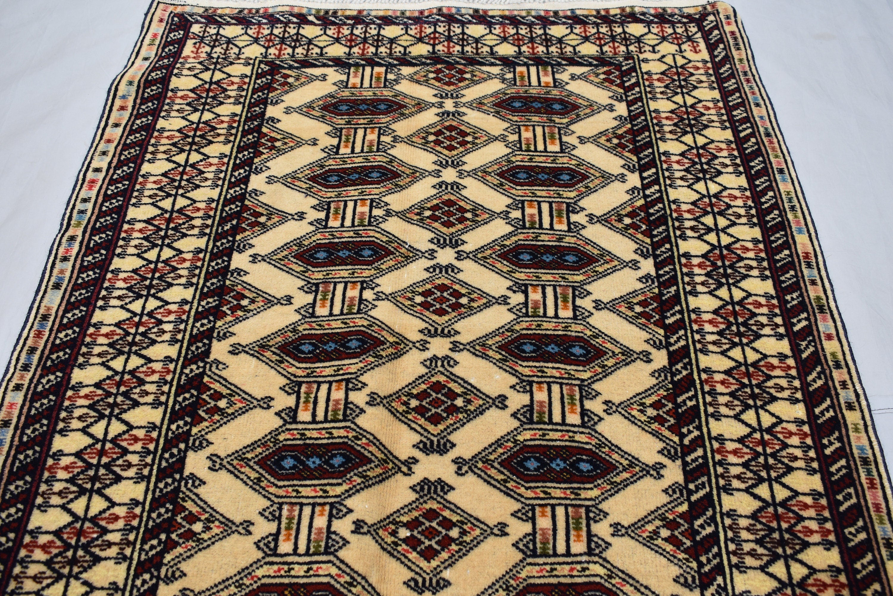 3.10 x 2.8 Ft Vintage Afghan Rug Zahir Shahi Pattern Turkoman Weave Fine Quality Carpet Traditional Herati Rug Super High Quality Rug