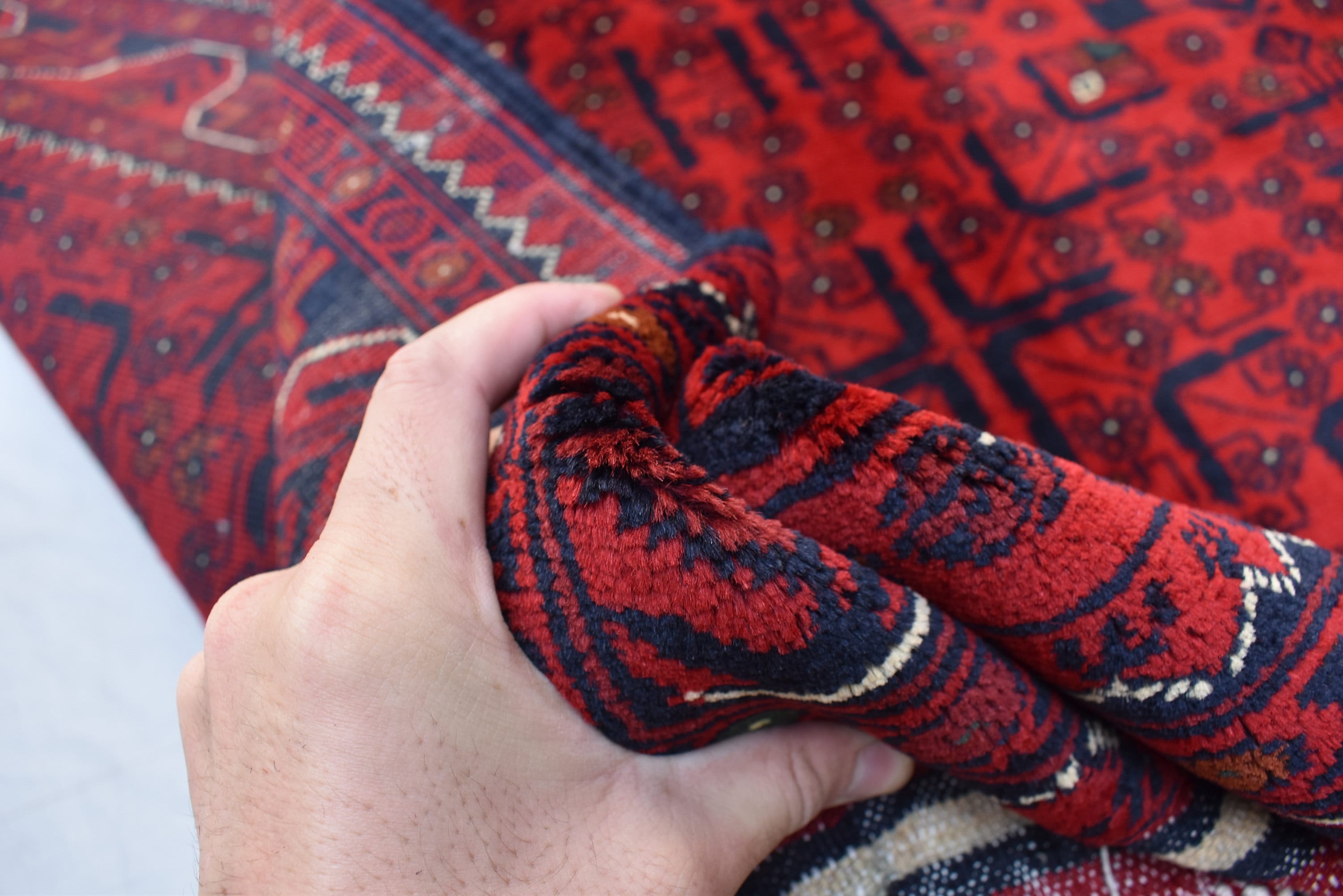 5x7 Afghan Bukhara Rug – Hand-Knotted Wool Pile Carpet – Red Oriental Area Rug–Traditional Afghan Decor – Vintage Style Floor Rug 200x147 cm