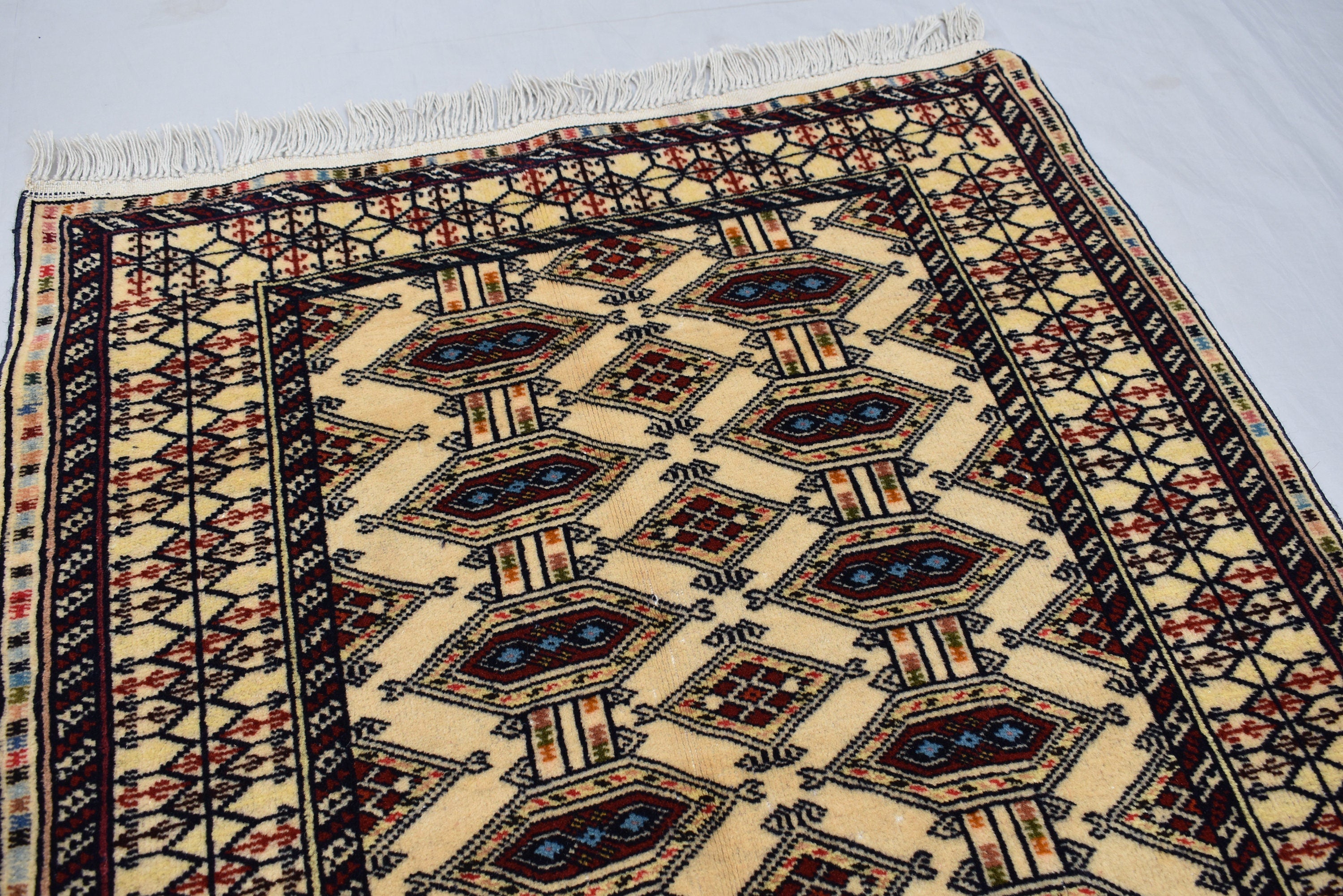 3.10 x 2.8 Ft Vintage Afghan Rug Zahir Shahi Pattern Turkoman Weave Fine Quality Carpet Traditional Herati Rug Super High Quality Rug