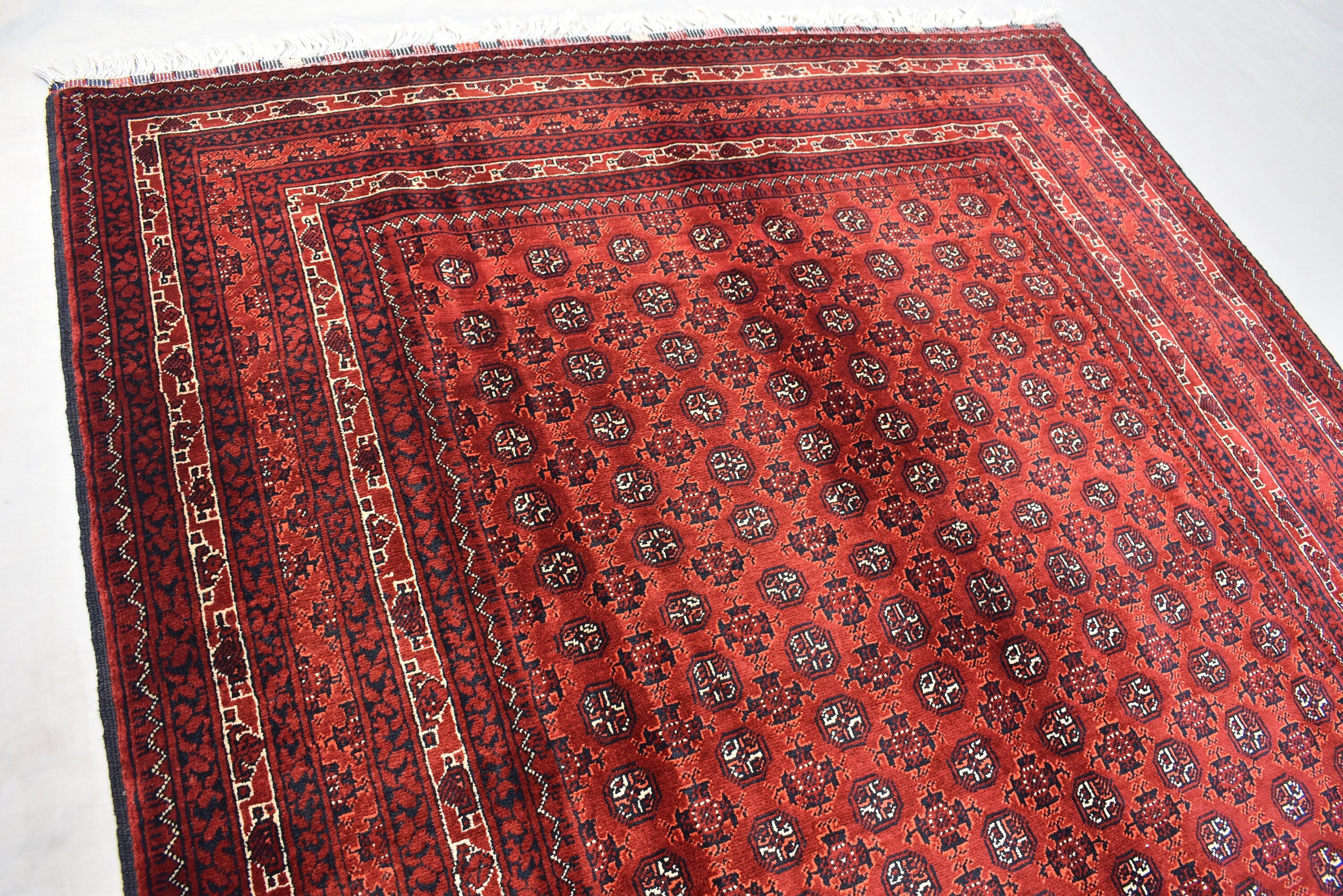5x6ft, Hoja Roshnai Afghan Rug –Turkmen Hand-Knotted Wool Tribal Carpet–Red & Navy Oriental Area Rug–Traditional Afghan Home Decor 195x154cm