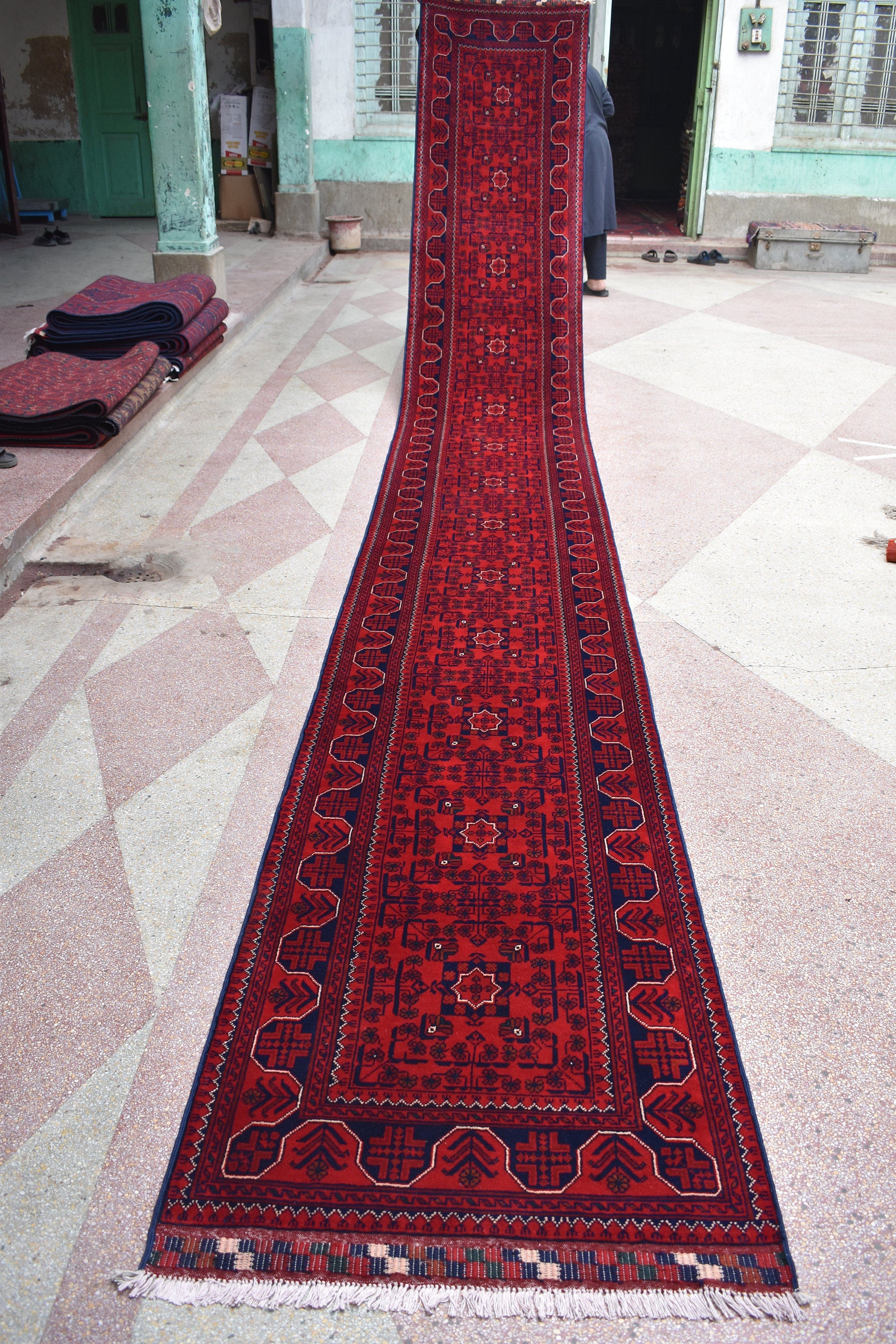 3x20ft Red Bukhara Runner Rug – Hand-Knotted Afghan Wool Rug, Ideal for Hallways, Weddings, Festivals & Traditional Events 598X77 cm