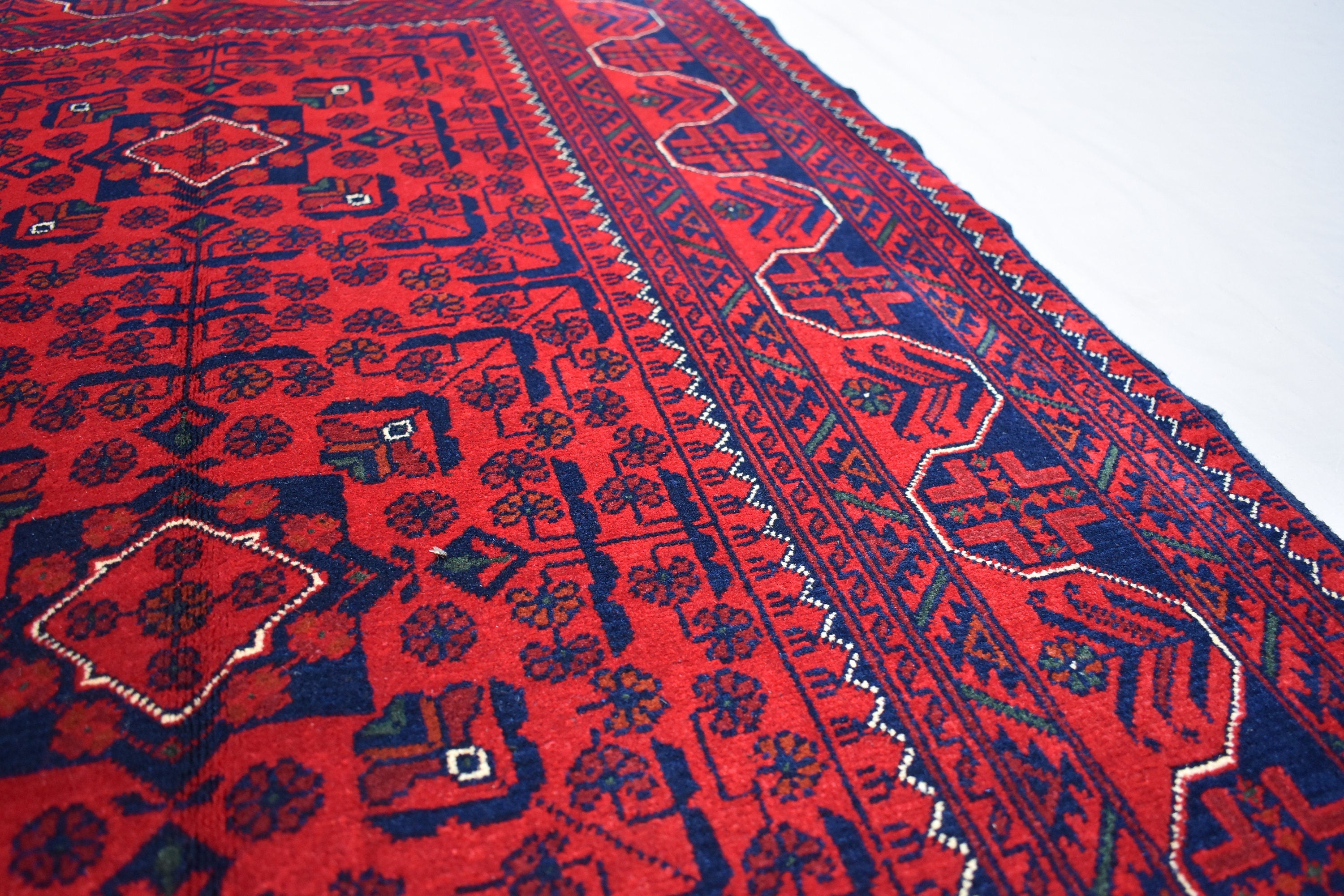3x5Ft, Bukhara Rug Turkmen 100% Wool Afghan Vegetable dyes Rug, Boho Home Decor, Living Room Rug, Bedroom Rug, Red Rug for home