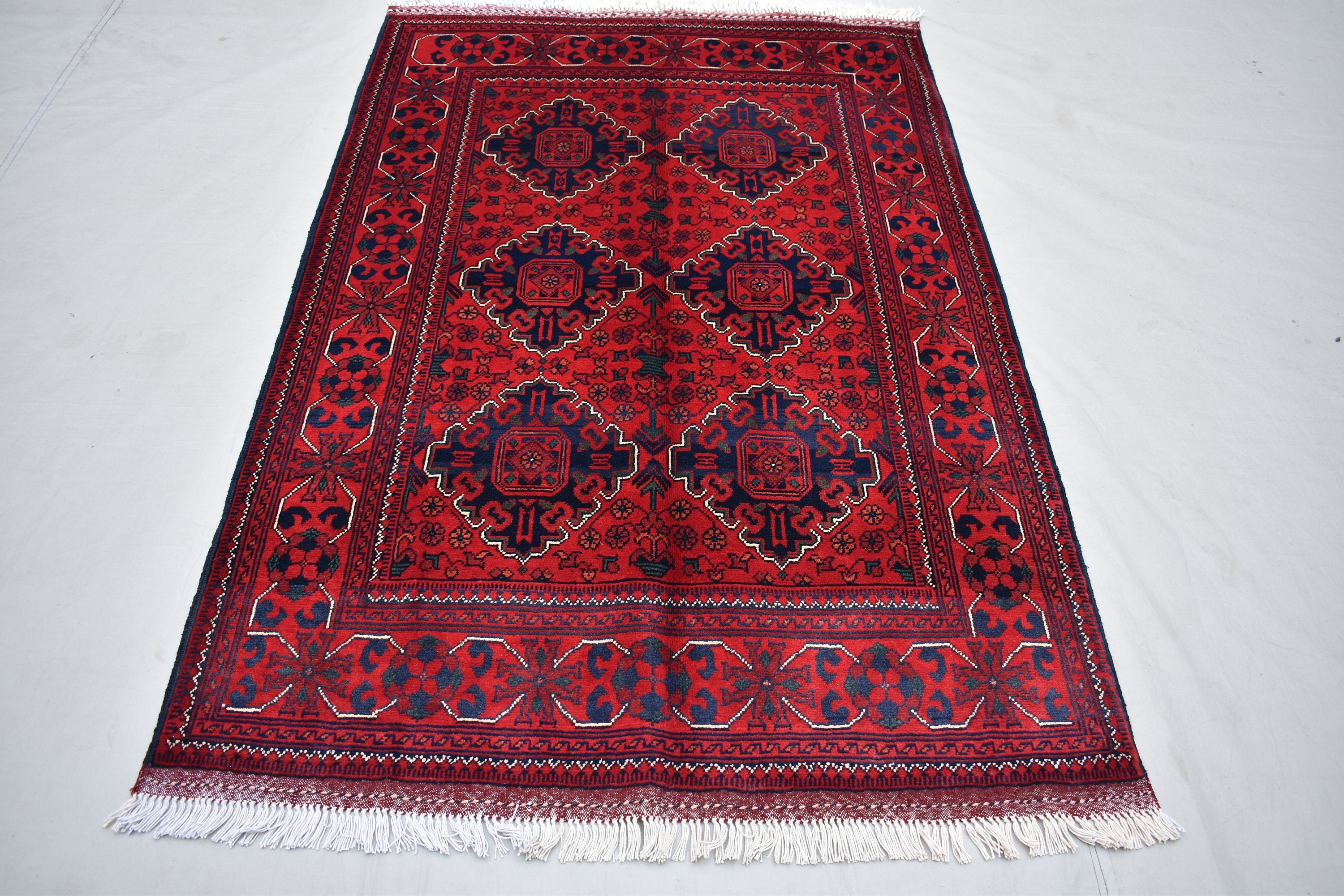 Ft 5.0 x 3.4 Bokhara Rug Turkmen 100% Wool Afghan Veg dyes Handmade bukhara Pattern Turkmen Oriental Rug