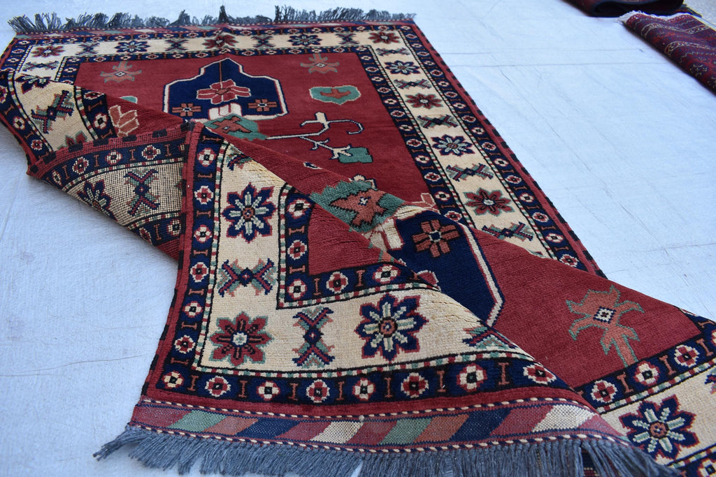 5.2x3.4 ft Vintage Karqai Carpet Handwoven Afghan Rug with Authentic Tribal Patterns – Wool Carpet