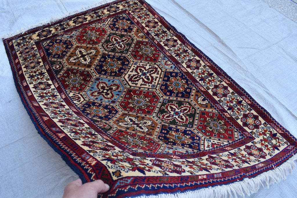 Kashi Maranus Afghan Handmade 5×3.2 ft, Luxurious Persian Style Wool rug, Authentic Oriental design, Rugs for Living Room, Bedroom Rug
