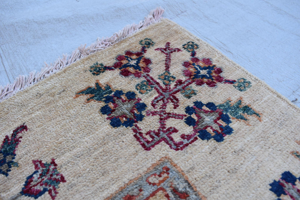 Handwoven Chob Rug mirror Carpet 4.1x2.8 ft: Unique Afghan Rug with Geometric Patterns – Wool and Natural Dyes