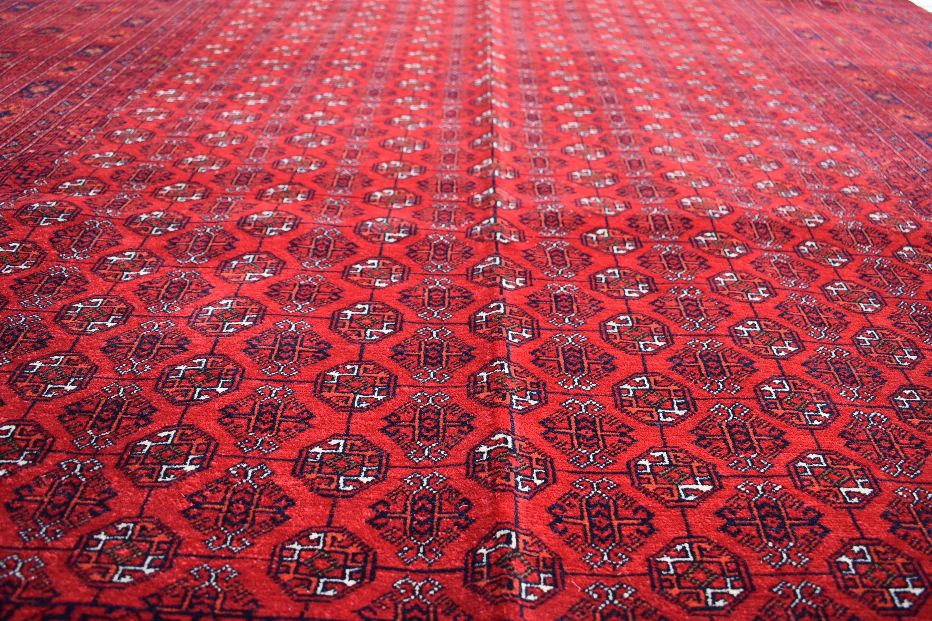 Vintage Afghan Shirin Takab Wool Rug 20 years old - Traditional Red Geometric Carpet - 9.9x6.6 ft - Bedroom Rug, Living Room Carpet