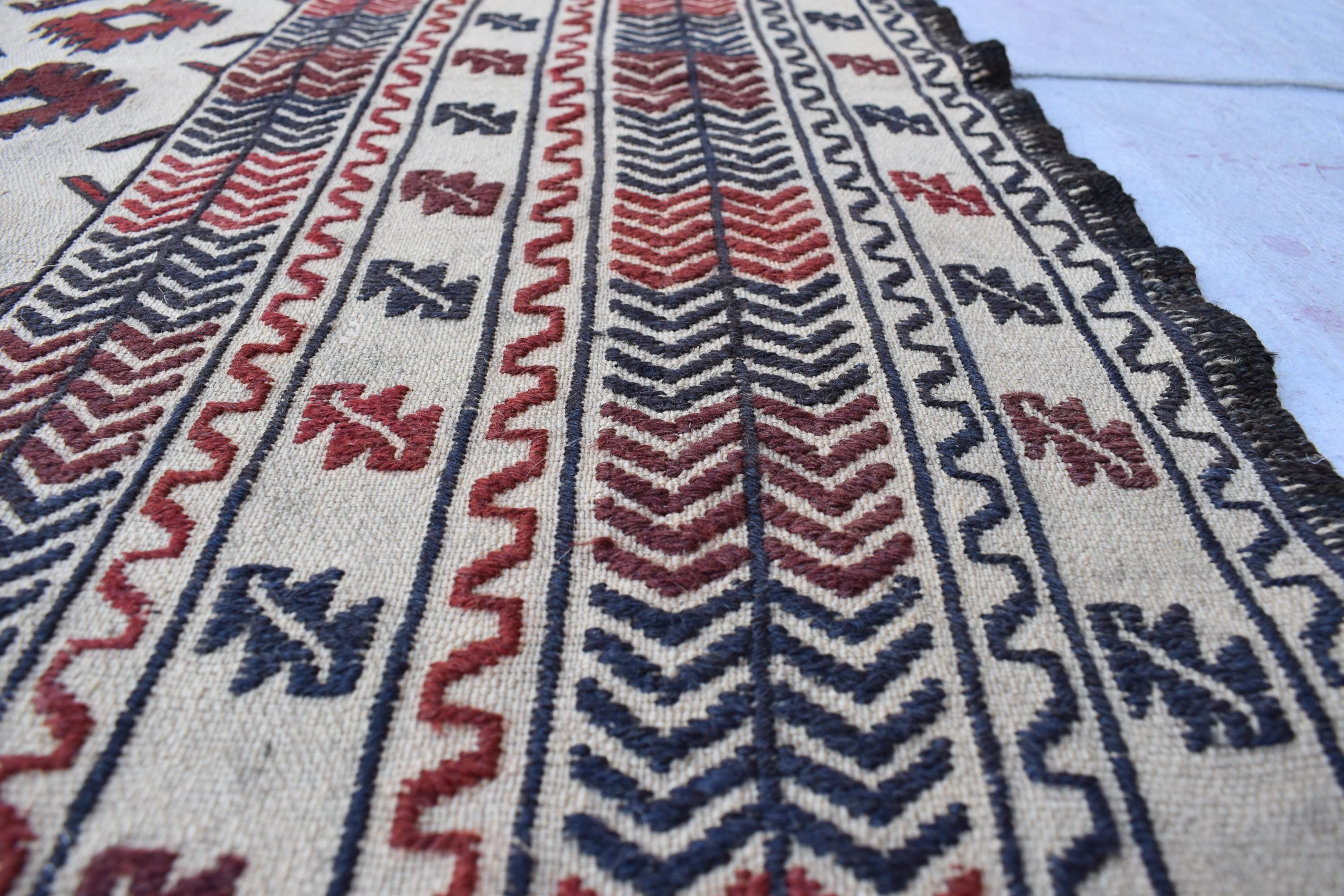 1980s Antique Afghan Kilim Rug – Handwoven Wool, Geometric Tribal Design, 5.10x4.3 ft, Wall Hanging Rug, Small Area Rug