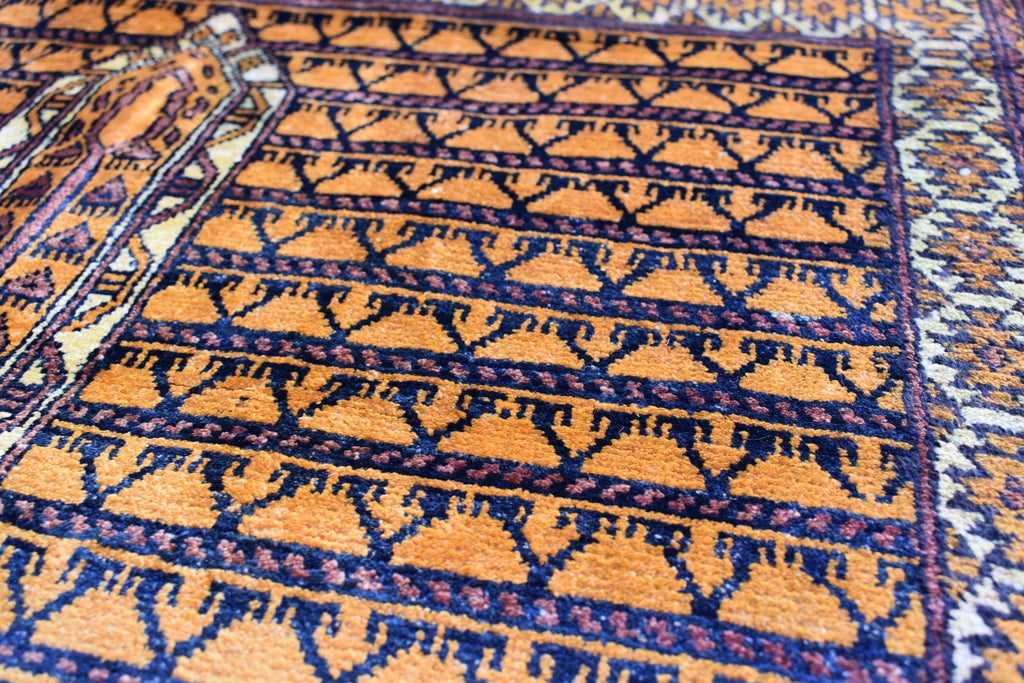Handwoven 100% Silk Afghan Glassac Rug – 5.4x3.1 ft | Vintage Bohemian Area Rug | Unique Tribal Design | Small Living Room Accent, Bedroom.