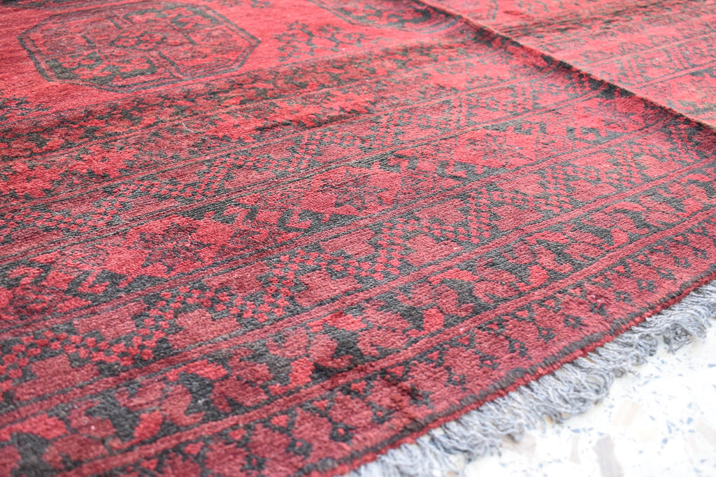 Vintage Afghan Elephant Rug 9.4 x 6.10 ft – Handmade Wool Carpet, Tribal Elephant Motif, Authentic Afghan Decor, Boho Area Rug, Farm House