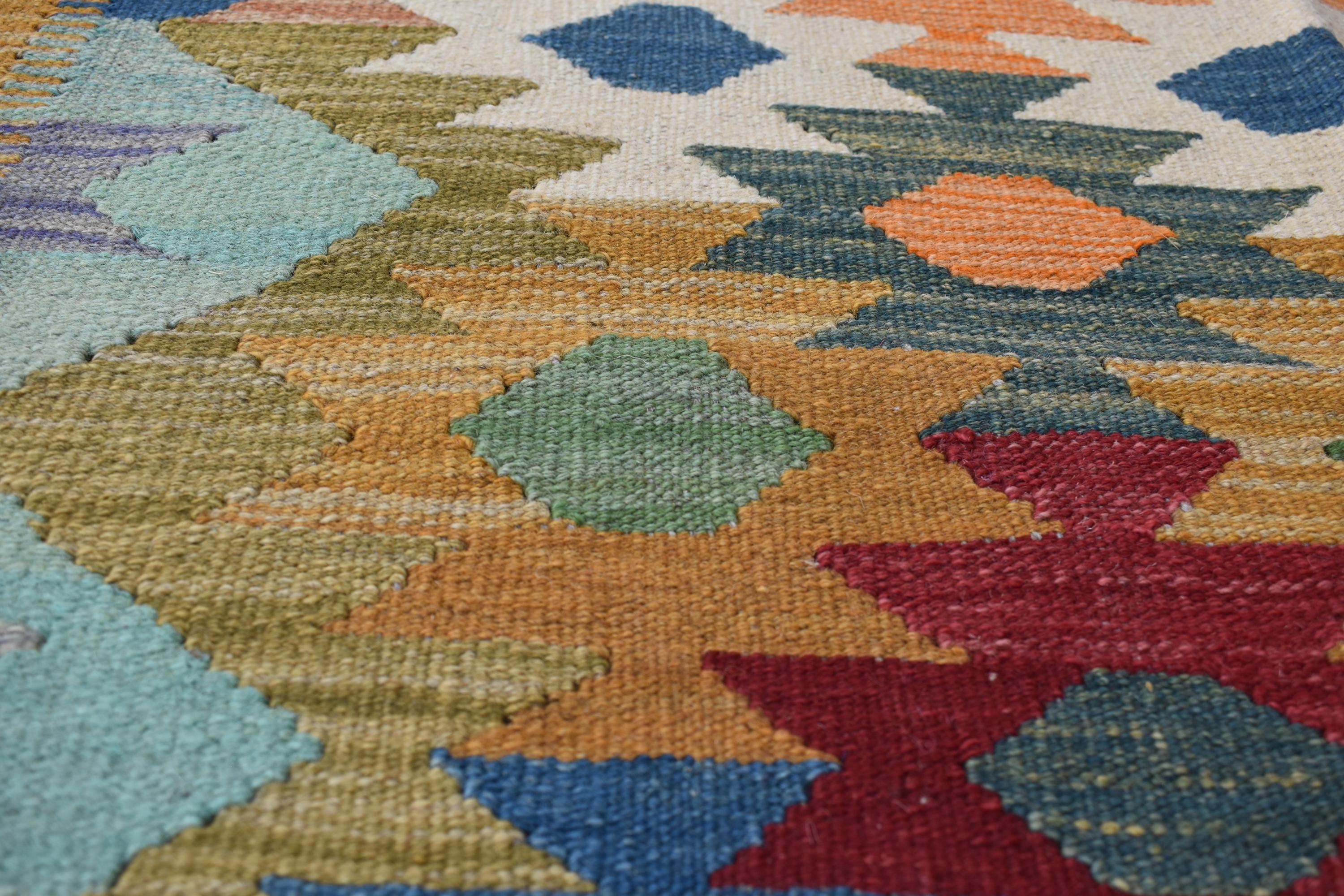 Afghan Kilim Rug – Handwoven Wool, Geometric Tribal Design, 5.11x3.11 ft, Small Living Room Rug, Farm House Rug, Yoga Rug