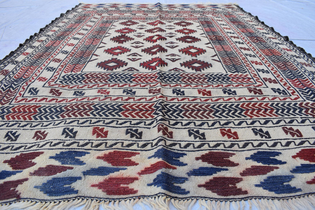 1980s Antique Afghan Kilim Rug – Handwoven Wool, Geometric Tribal Design, 5.10x4.3 ft, Wall Hanging Rug, Small Area Rug