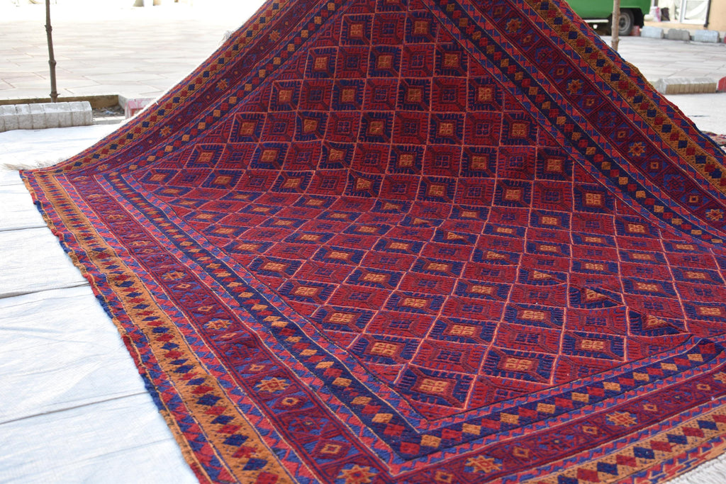 Antique Vintage Kilim Rug – 50 Years Old | 6.2 x 4.1 ft Handwoven Treasure, Vintage Collectible Kilim, Medium Area Rug, Bedroom Rug
