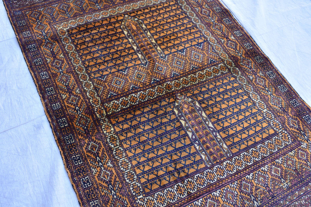 Handwoven 100% Silk Afghan Glassac Rug – 5.4x3.1 ft | Vintage Bohemian Area Rug | Unique Tribal Design | Small Living Room Accent, Bedroom.