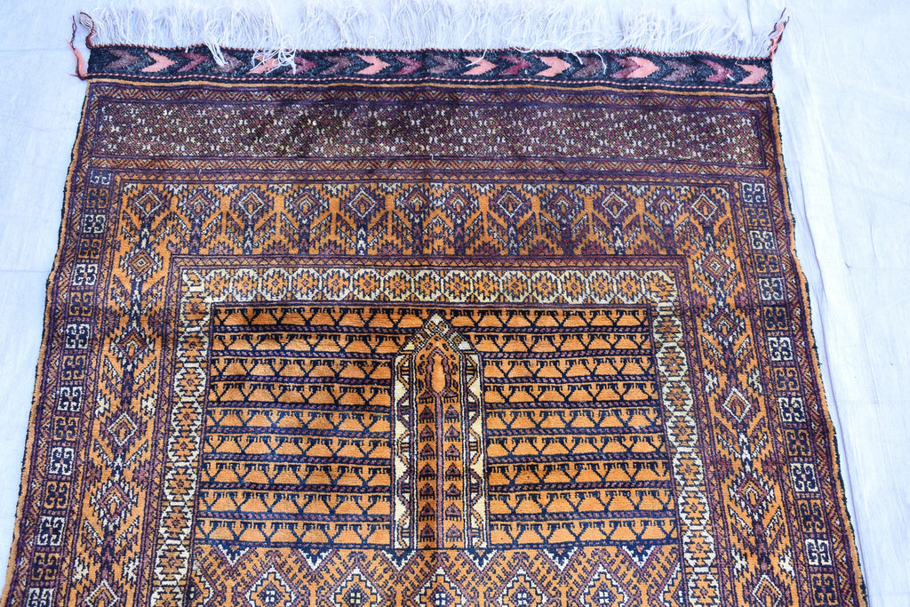 Handwoven 100% Silk Afghan Glassac Rug – 5.4x3.1 ft | Vintage Bohemian Area Rug | Unique Tribal Design | Small Living Room Accent, Bedroom.