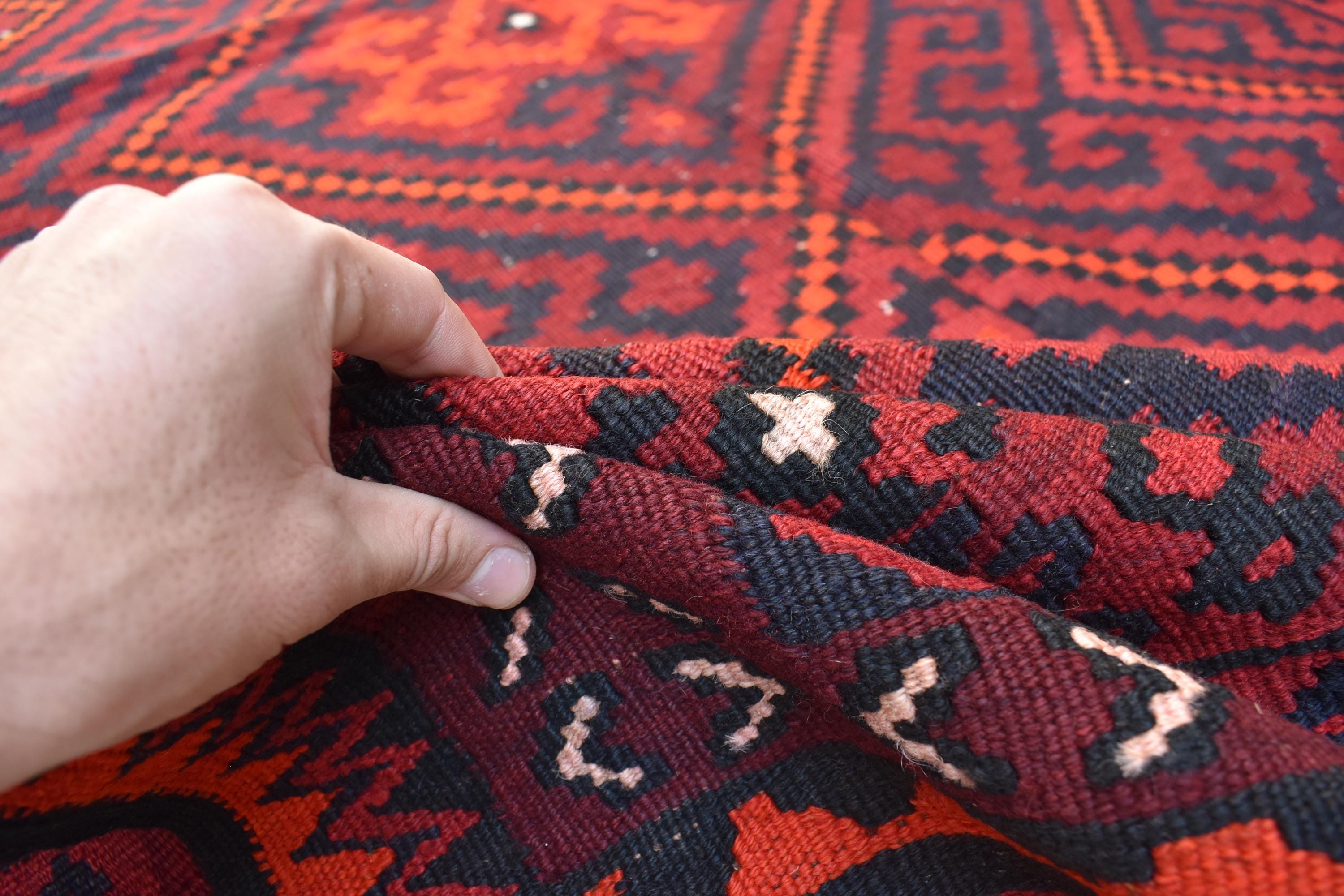 8.2 x 6.3 ft Authentic Vintage Kilim Rug Handwoven Traditional Turkish Kilim for Timeless Home Decor, Farmhouse Rug, Kitchen Rug