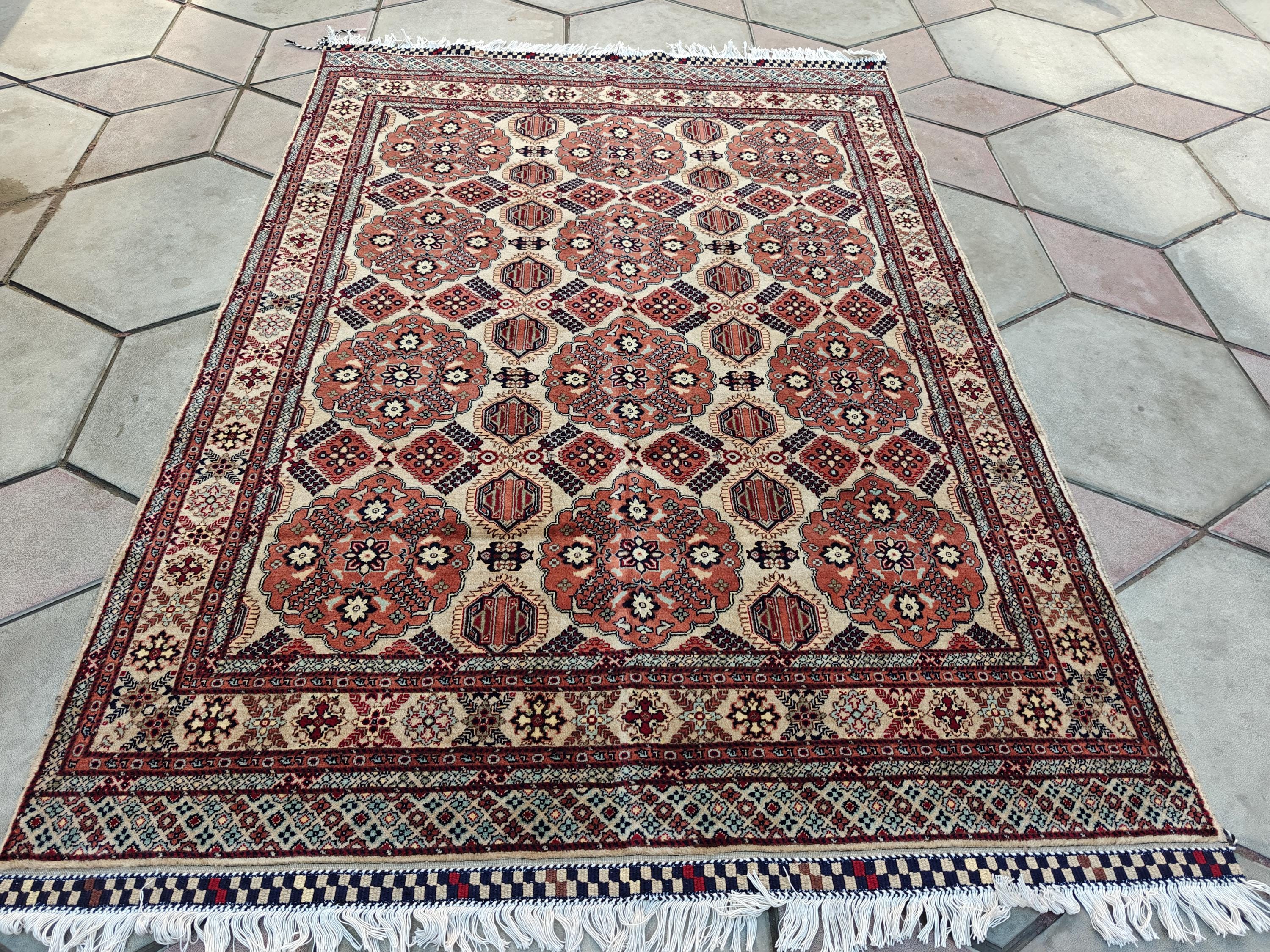 5x7 Handcrafted Saruki Rug Premium Quality, Durable, Stylish Home Décor for Living Room & Bedroom, Entryway, Hallway Rug 4.9x6.5 ft