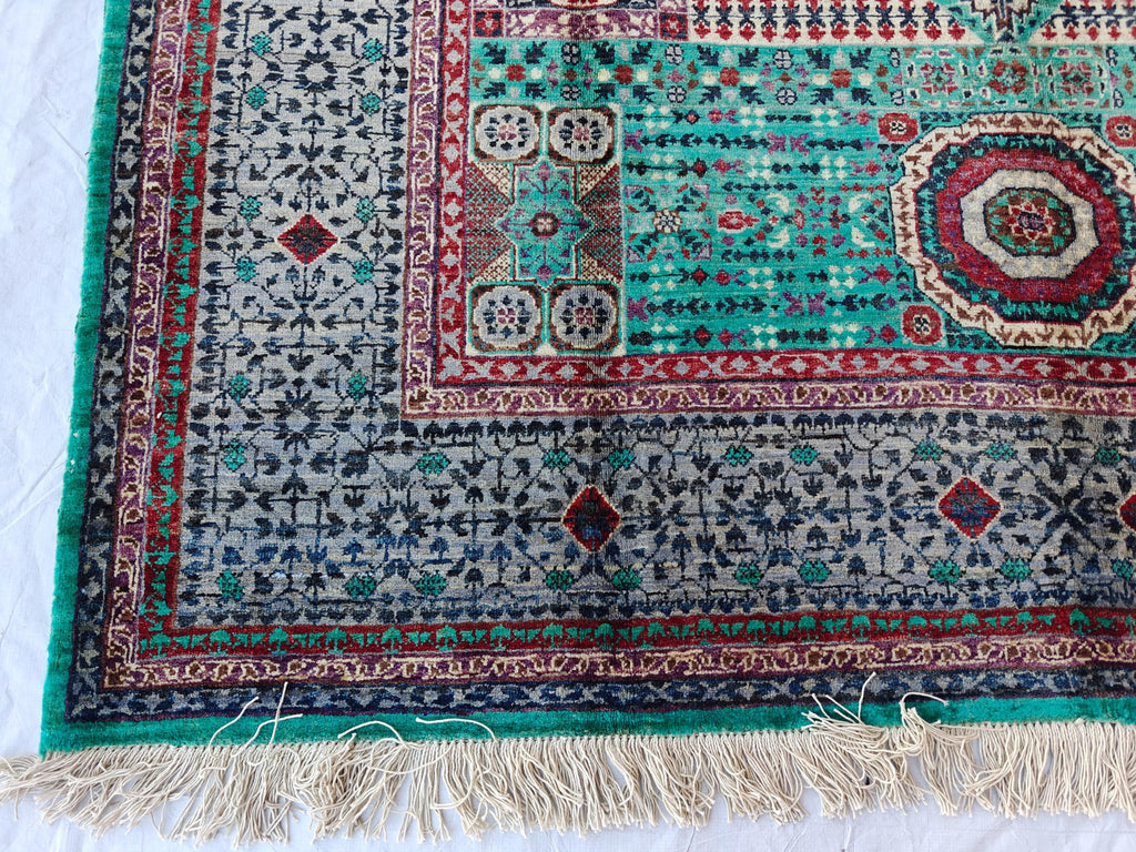 Handcrafted Wool Mamluk Rug: 8.1 x 5.7 ft, Turquoise Persian Design