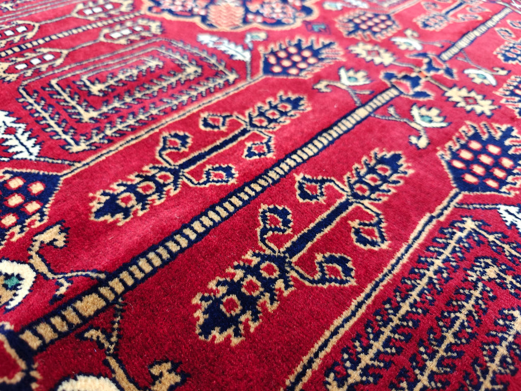 7x5 Authentic Hand-Knotted Rug | Persian Vintage Wool Carpet | Luxury Area Rug for Living Room or Office, Bedroom Rug, 6.5x4.9 ft