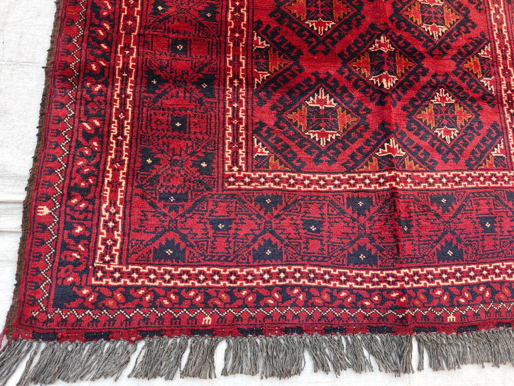 Collectible Rug 5x3, Vintage Chinar Gul Handwoven Rug, Rugs for Living Room, Bedroom Rug, Farmhouse Rug, Small Accent Rug, 4.10x3.5 Ft