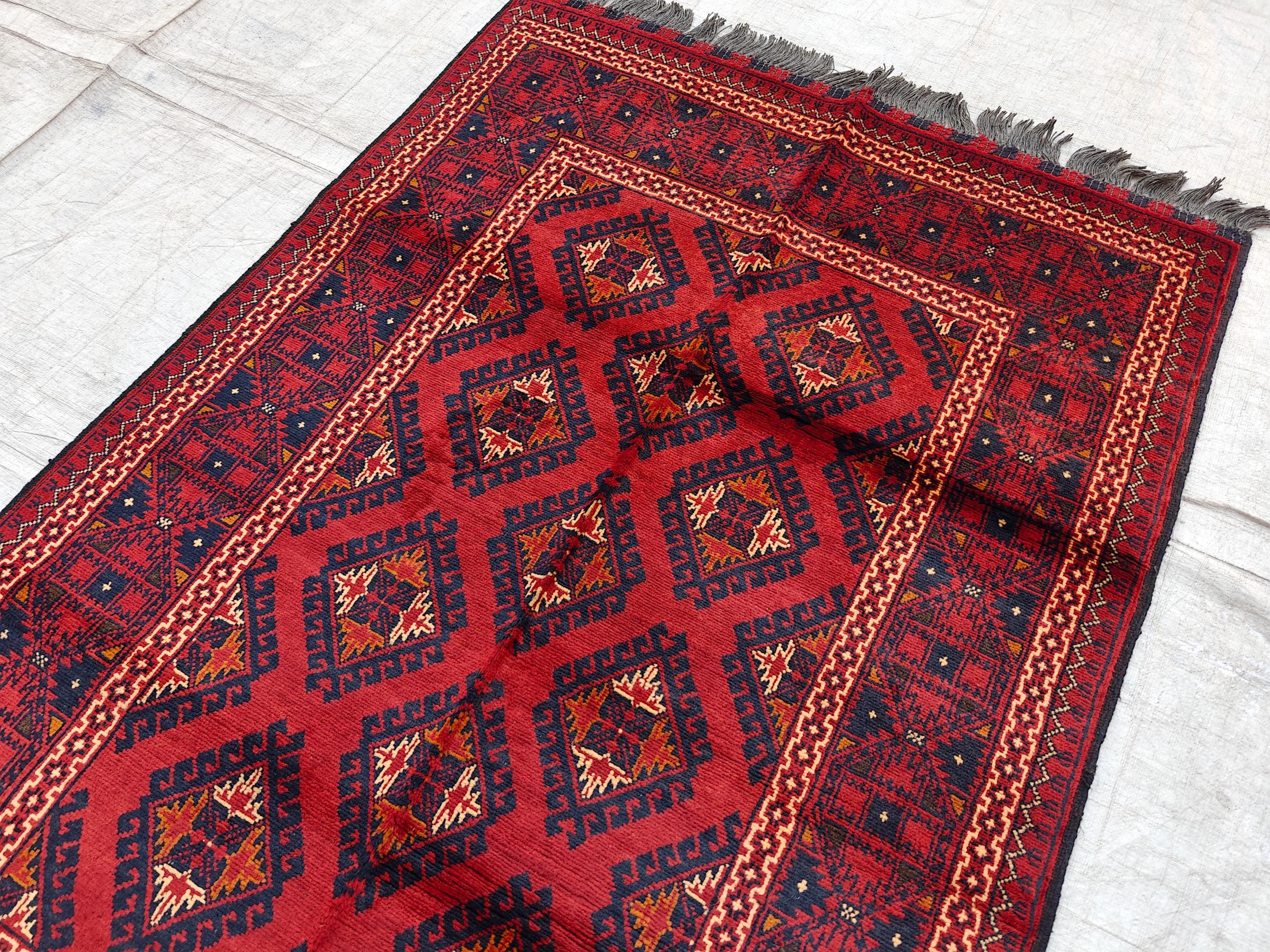 1980s Vintage Chinar Gul Afghan Handwoven Rug, Vintage Home Style, Farmhouse Rug, Collectible Rug, Bedroom Rug 4.10x3.4 ft