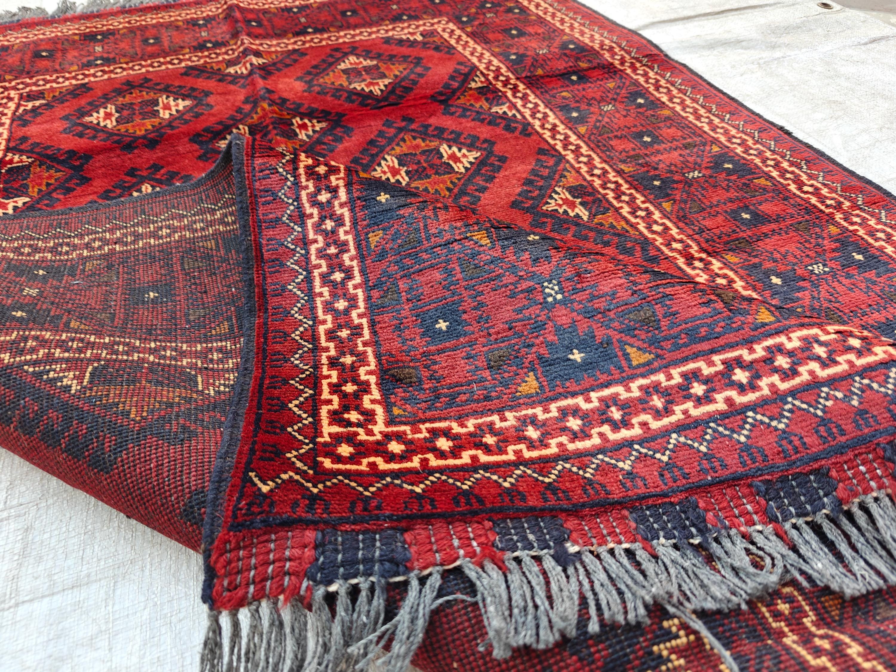 1980s Vintage Chinar Gul Afghan Handwoven Rug, Vintage Home Style, Farmhouse Rug, Collectible Rug, Bedroom Rug 4.10x3.4 ft