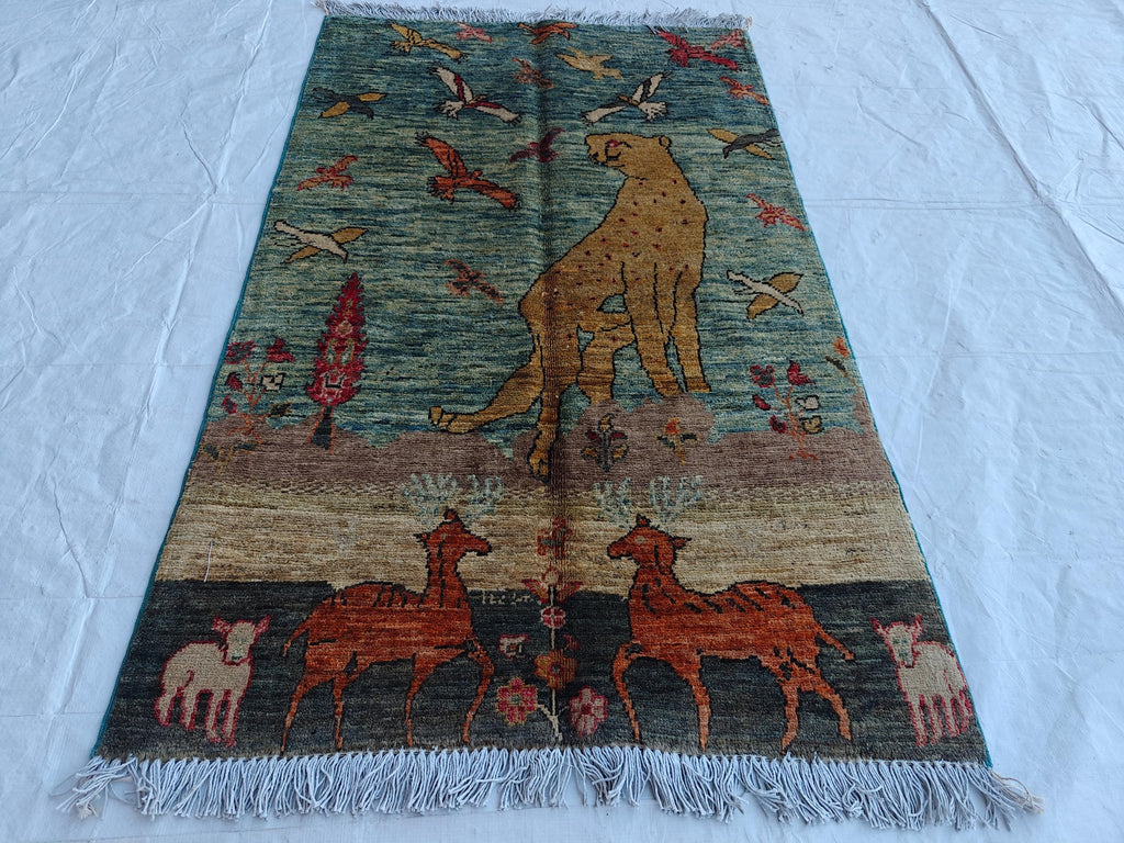 Pictorial Cheetah and Deer Pattern Handmade Rug 3.9 x 2.4 ft – Unique Animal Design Area Rug for Home Décor, Wall Hanging Rug, Office Decor