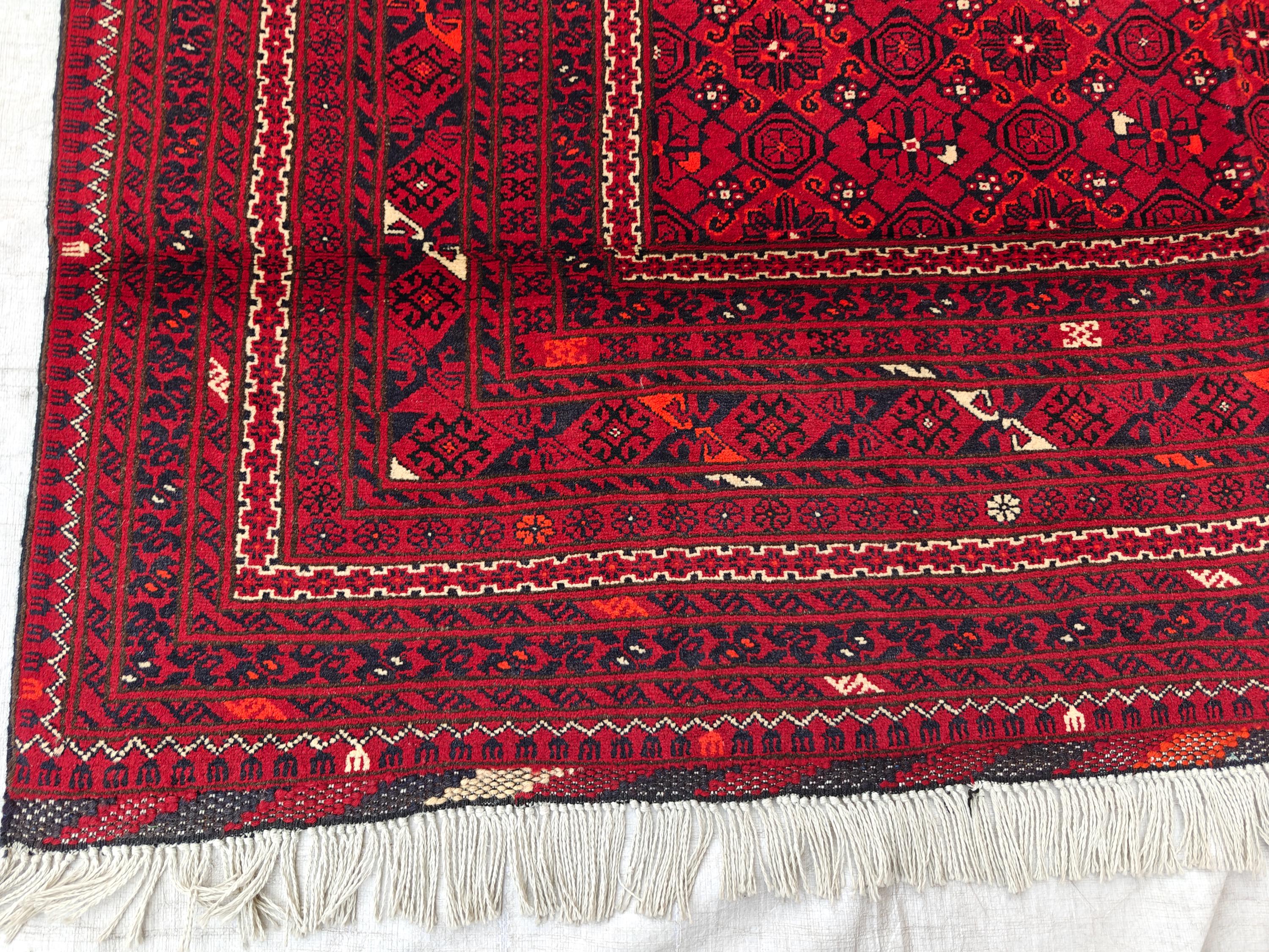 7x10 Vintage Bashiri Handmade Afghan Rug, Collectible Rug, Rugs For Living Room, Bedroom Rug, Farmhouse Rug 9.11x6.5, Medium Rug