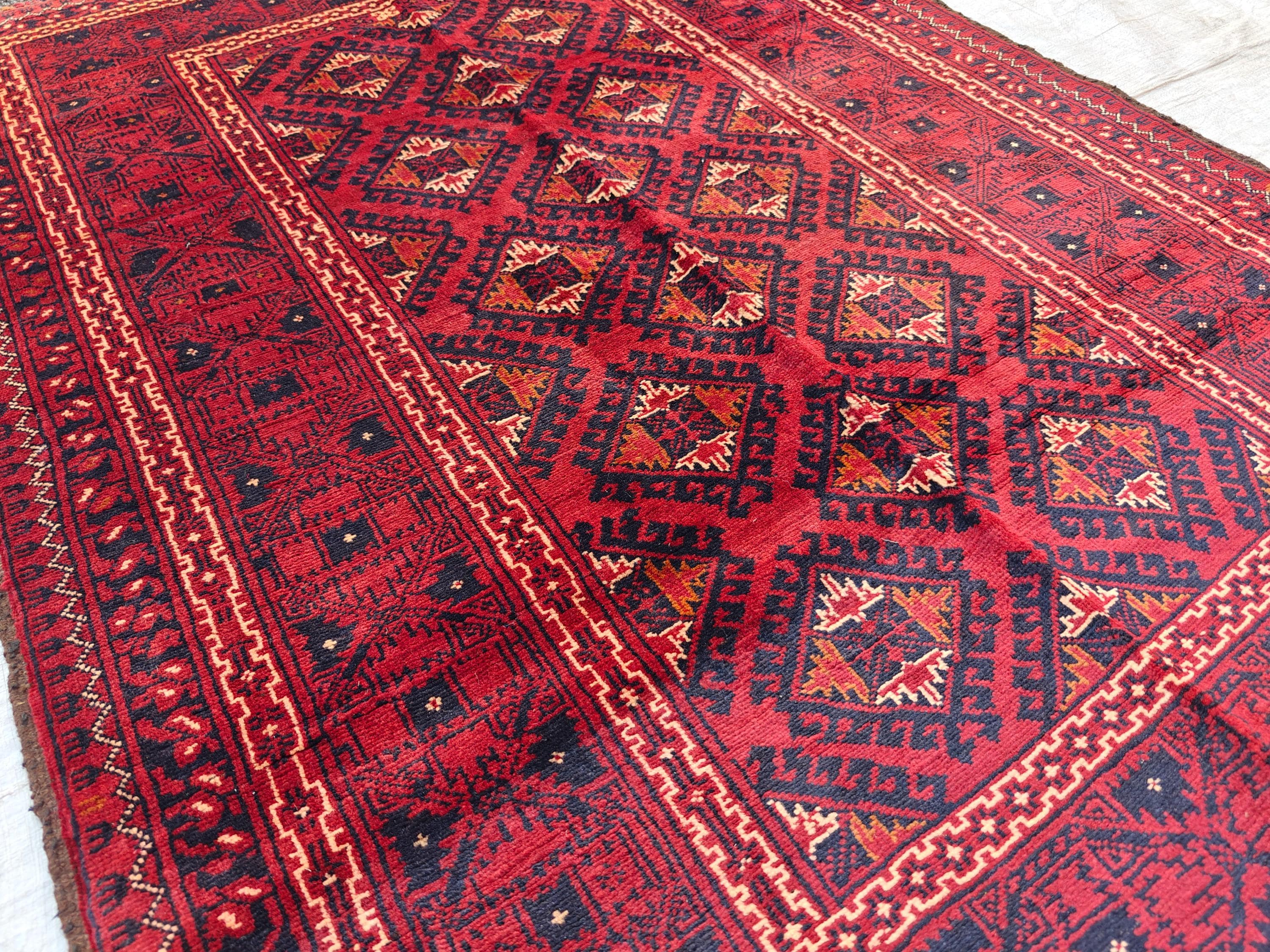 Collectible Rug 5x3, Vintage Chinar Gul Handwoven Rug, Rugs for Living Room, Bedroom Rug, Farmhouse Rug, Small Accent Rug, 4.10x3.5 Ft