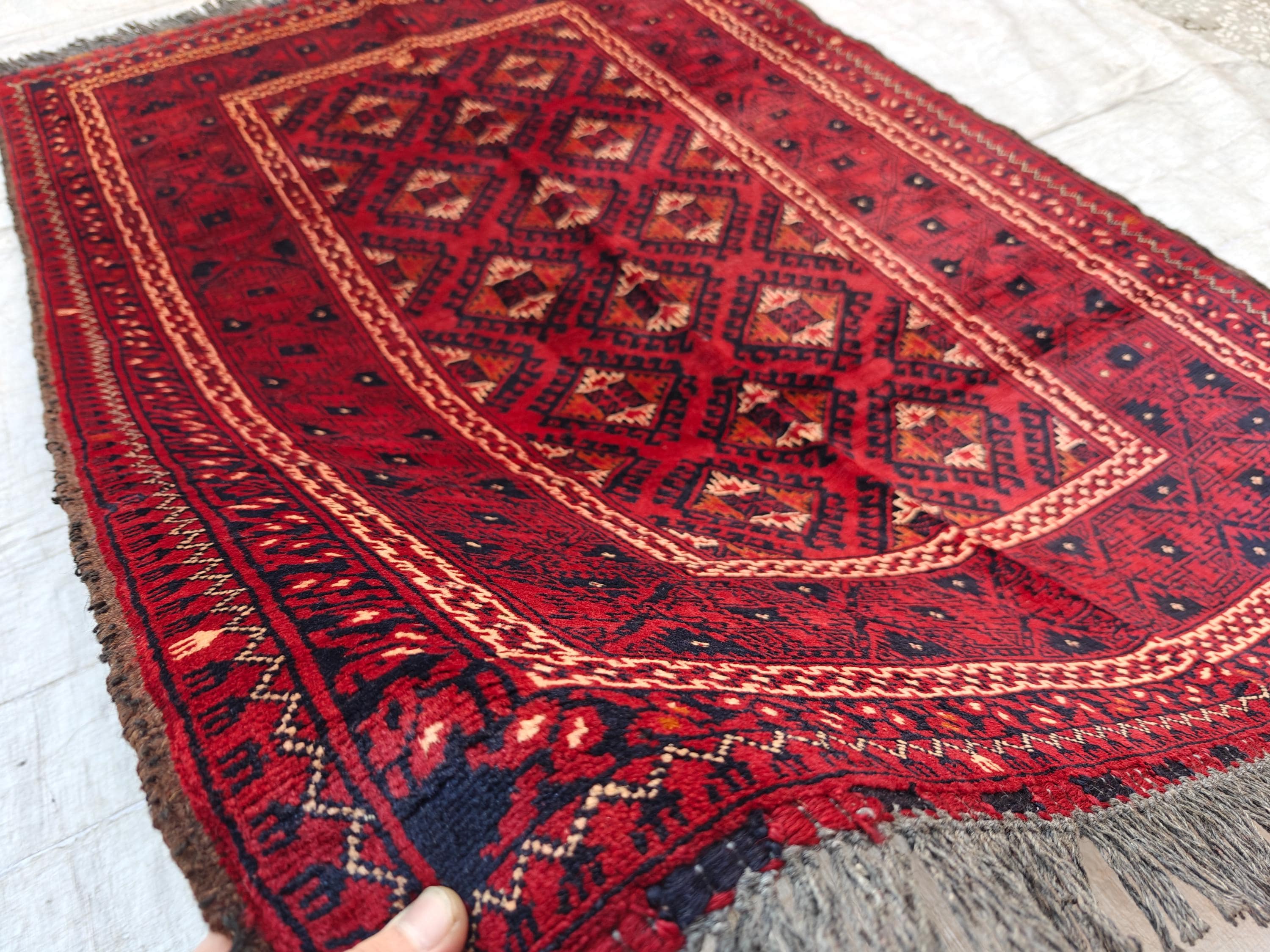 Collectible Rug 5x3, Vintage Chinar Gul Handwoven Rug, Rugs for Living Room, Bedroom Rug, Farmhouse Rug, Small Accent Rug, 4.10x3.5 Ft