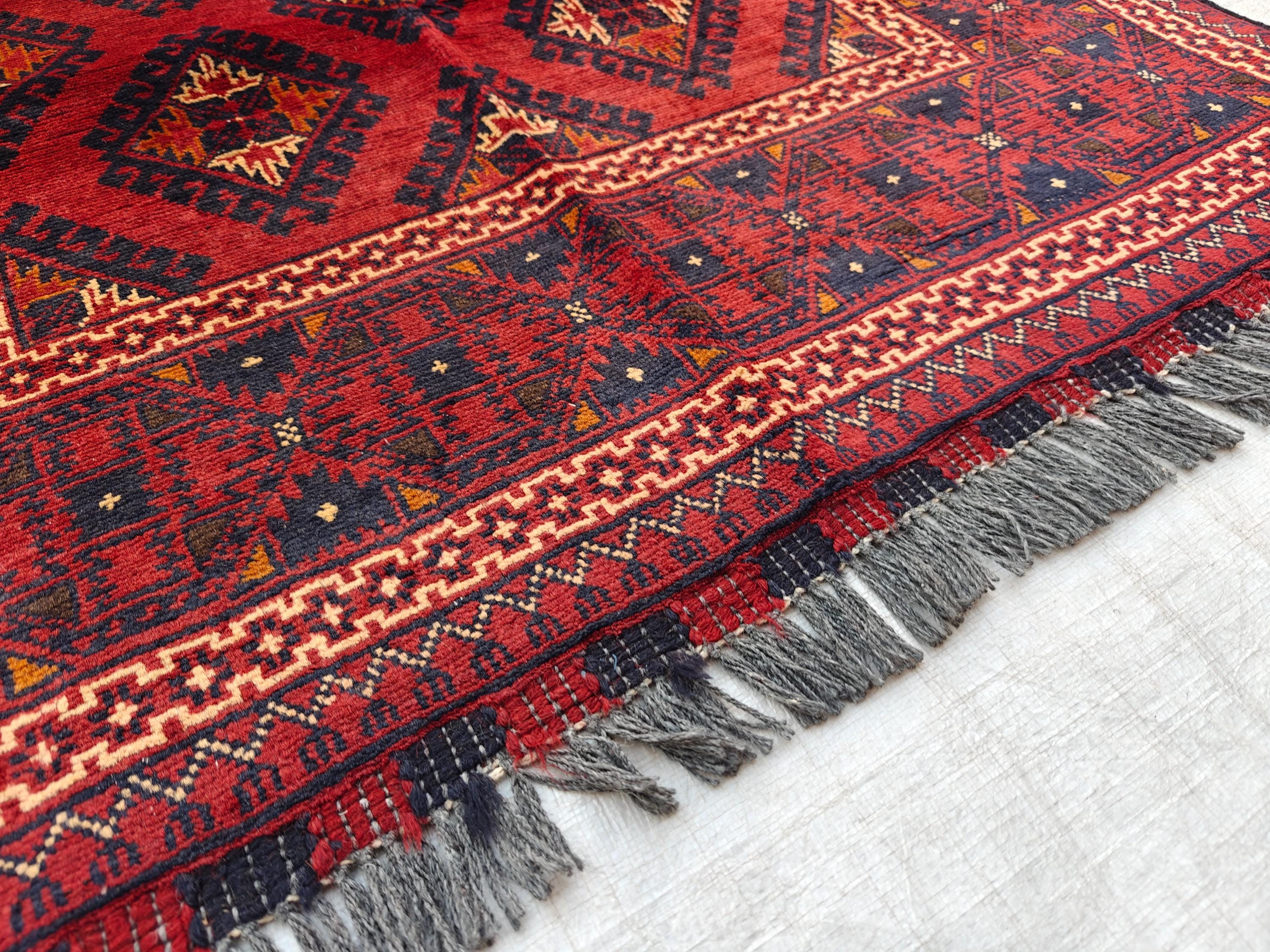 1980s Vintage Chinar Gul Afghan Handwoven Rug, Vintage Home Style, Farmhouse Rug, Collectible Rug, Bedroom Rug 4.10x3.4 ft
