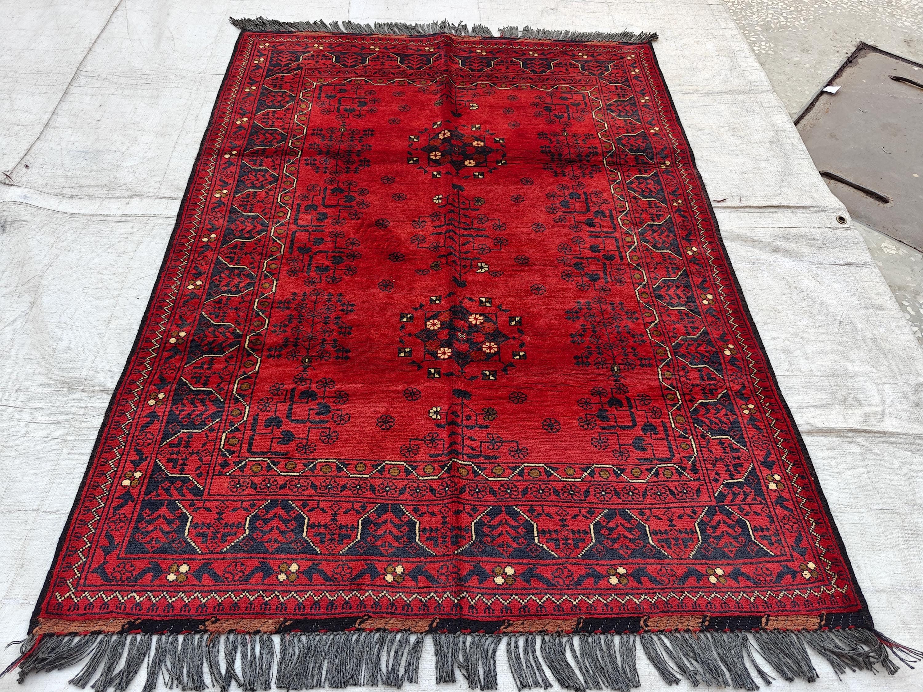 1970s, 3x5 Collectible Item Vintage Khal Mohammadi Rug, Bedroom Rug, Hallway Rug, Accent Rug, Entryway Rug, Rugs for Living Room 4.10x3.7 ft