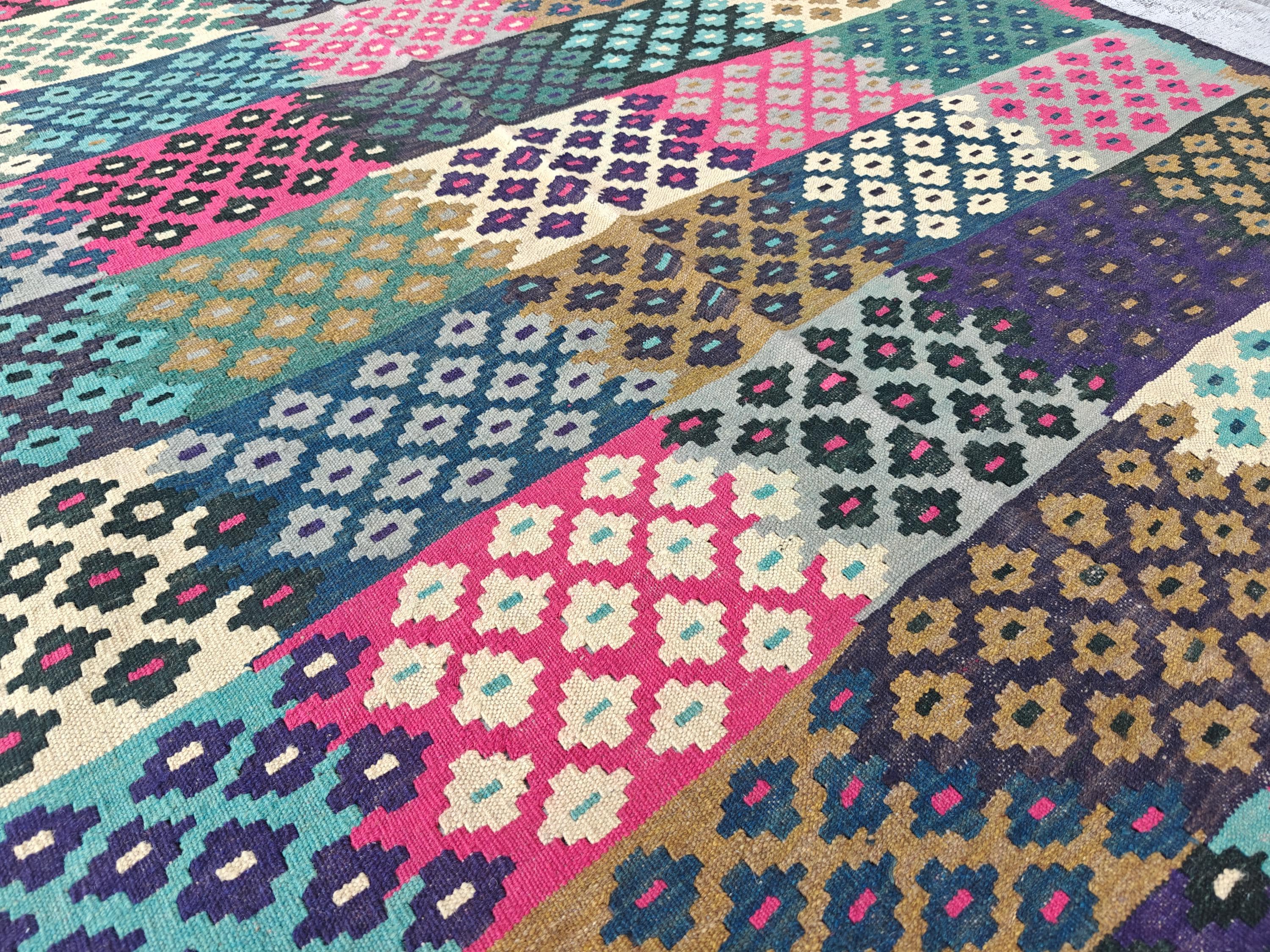 Afghan Kilim Rug – 6x10ft, Handmade Wool Flat Weave Carpet – Vintage Boho Tribal Rug for Living Room, Bedroom, or Kitchen 300x194 cm