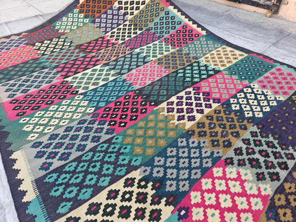Afghan Kilim Rug – 6x10ft, Handmade Wool Flat Weave Carpet – Vintage Boho Tribal Rug for Living Room, Bedroom, or Kitchen 300x194 cm