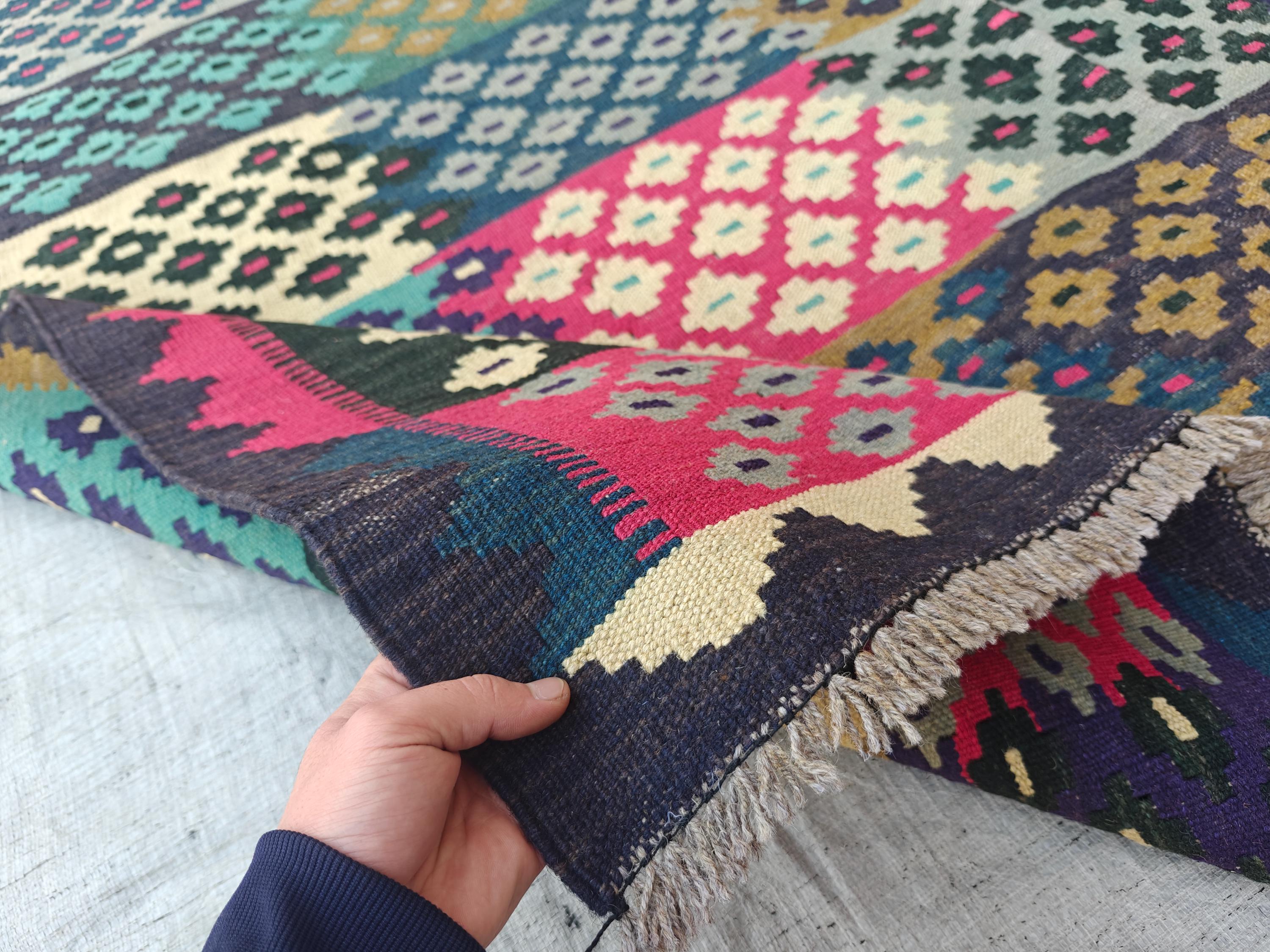 Afghan Kilim Rug – 6x10ft, Handmade Wool Flat Weave Carpet – Vintage Boho Tribal Rug for Living Room, Bedroom, or Kitchen 300x194 cm