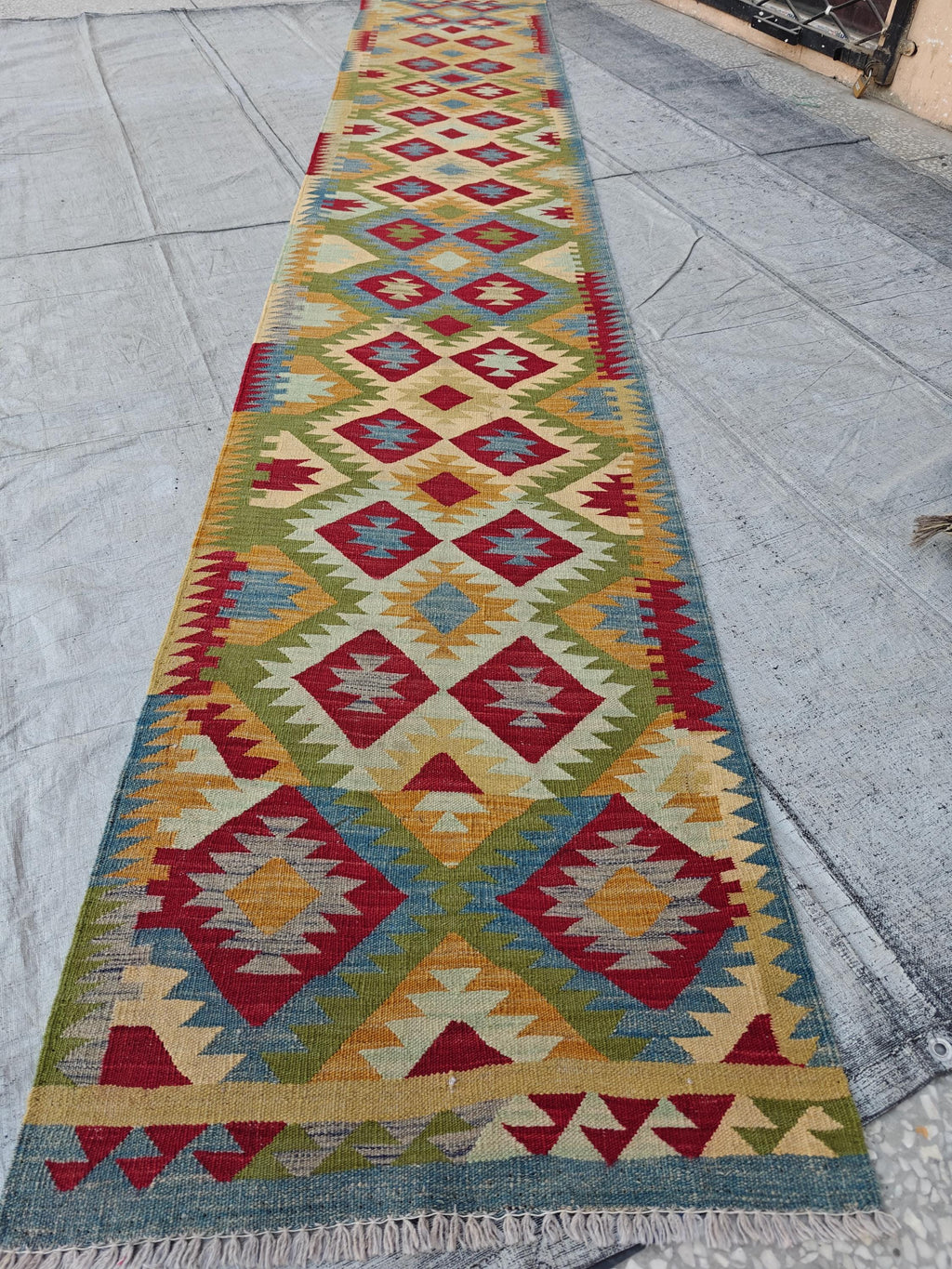 Afghan Kilim Long Runner Rug – 15.3x2.6 ft Handmade Wool Hallway Rug – Vintage Farmhouse Style Carpet for Entryway, Living Room, 467x82 cm