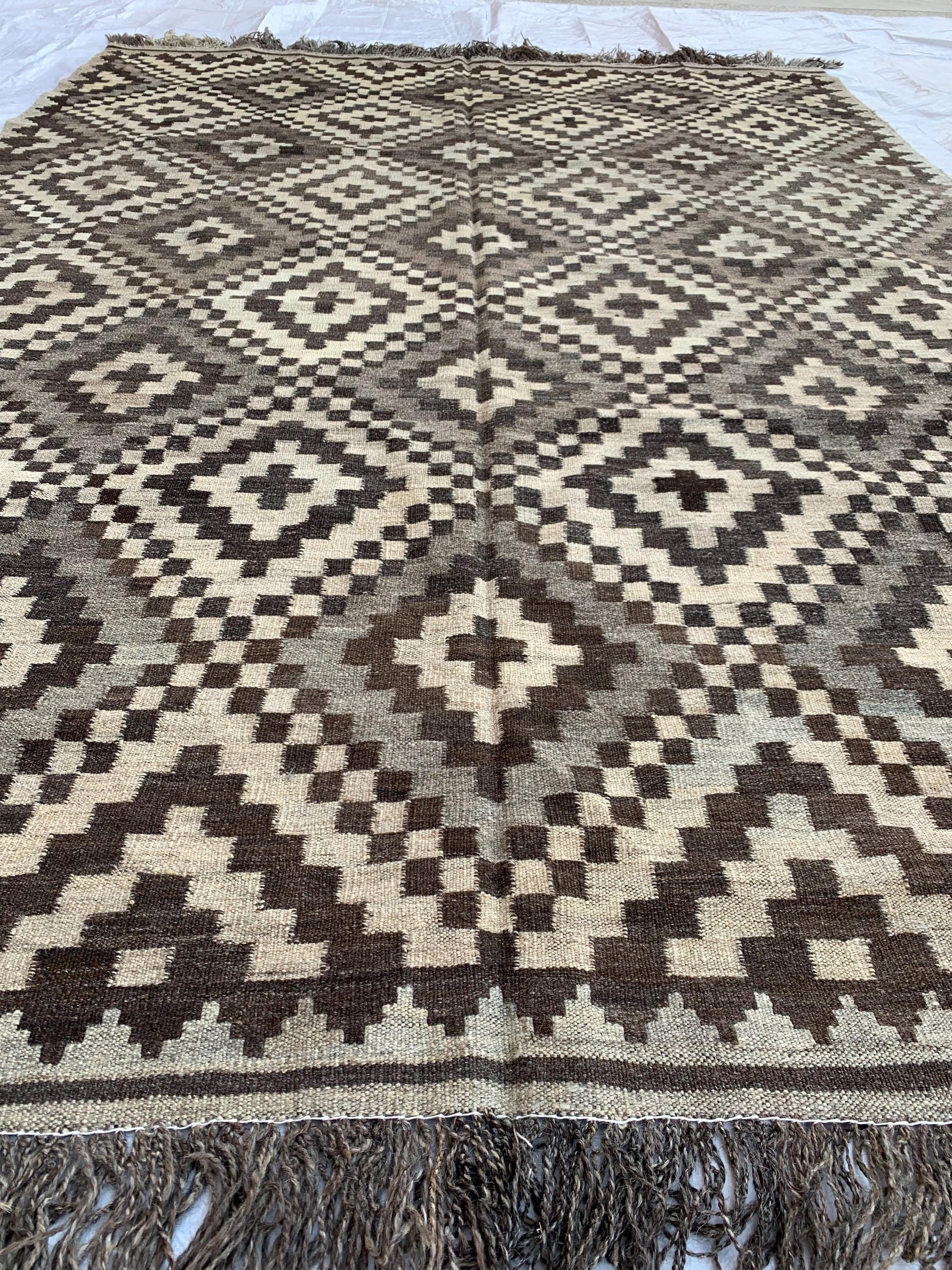 10x7 Handwoven Afghan Vintage Kilim Rug Geometric Tribal Wool Flatweave Carpet in Neutral Tones, Rugs For living Room, Farmhouse Rug 9.5x6.7