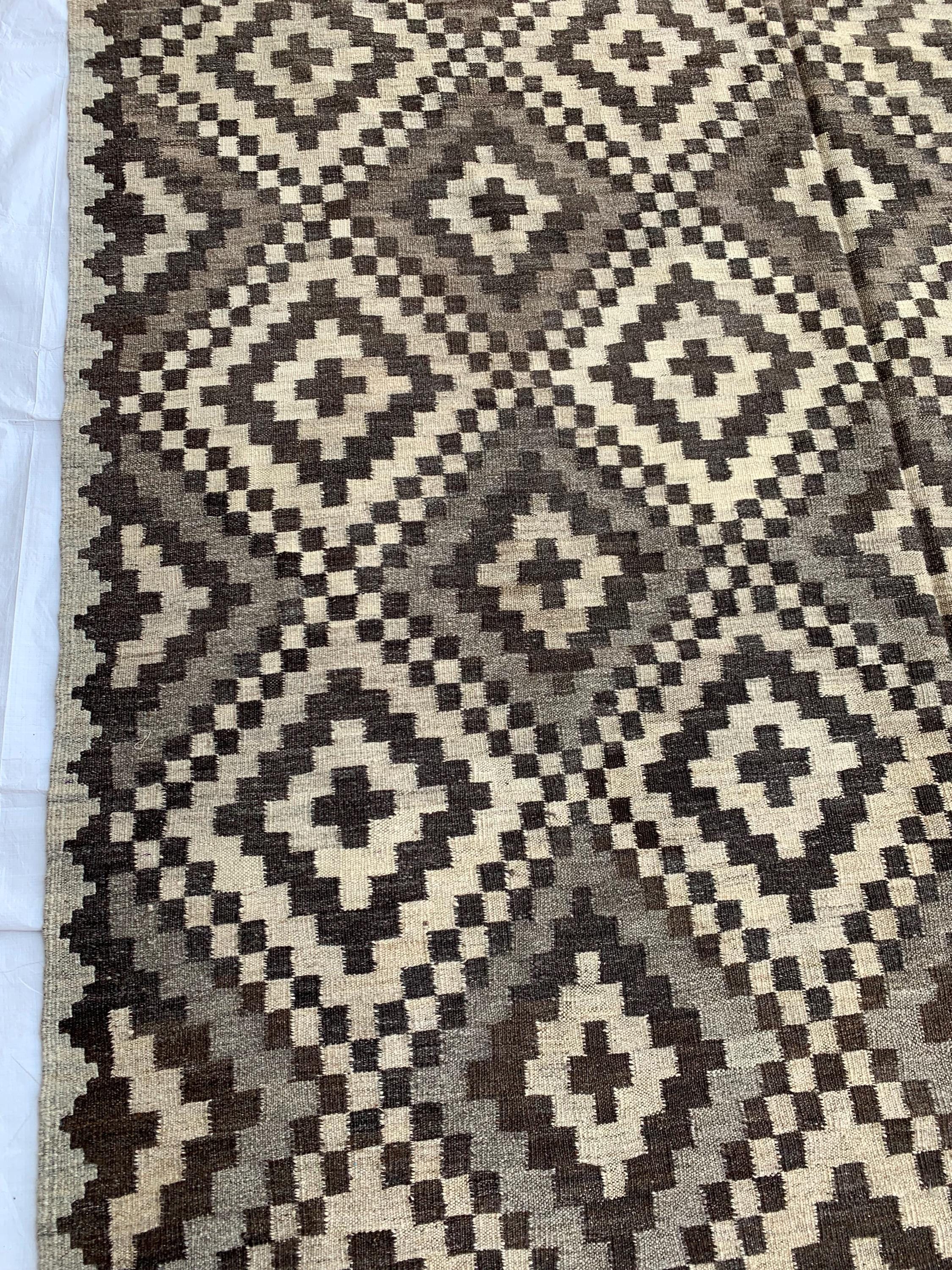 10x7 Handwoven Afghan Vintage Kilim Rug Geometric Tribal Wool Flatweave Carpet in Neutral Tones, Rugs For living Room, Farmhouse Rug 9.5x6.7