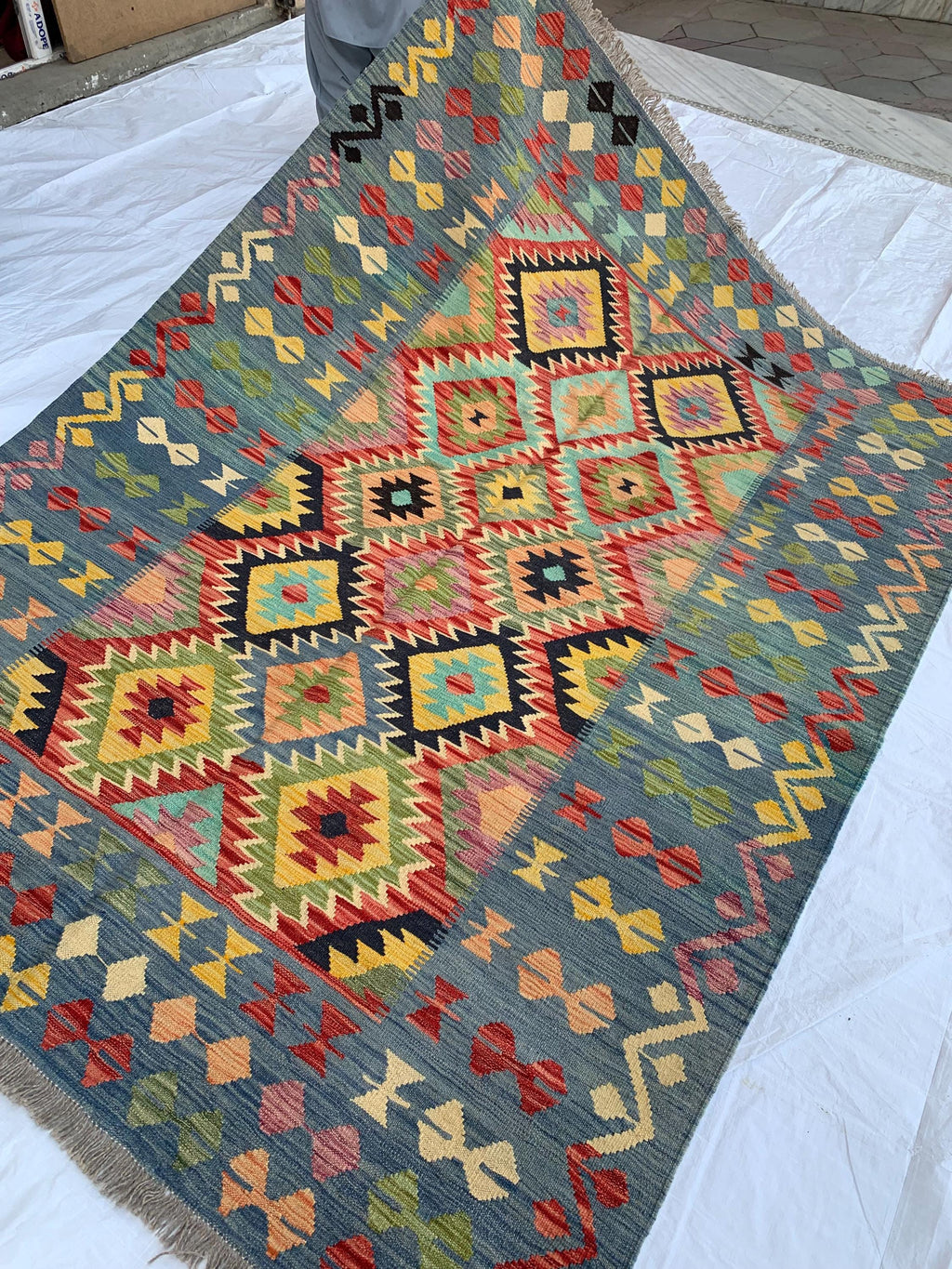 8x6 Handwoven Afghan Vibrant Colors Kilim Rug - Geometric Wool Flatweave Carpet, Perfect for Farmhouse, Kitchen or Bedroom Decor 7.11x5.11