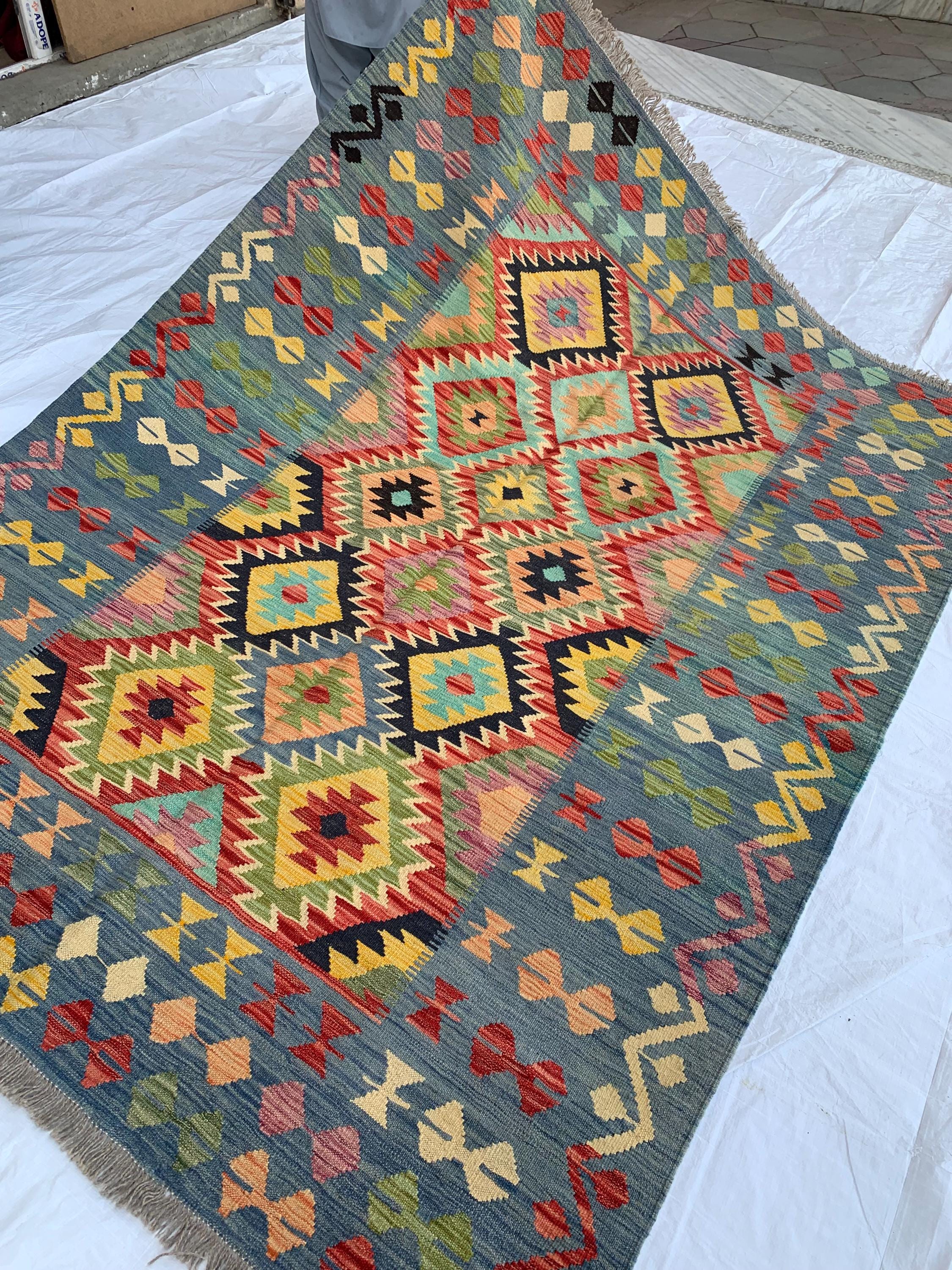 8x6 Handwoven Afghan Vibrant Colors Kilim Rug - Geometric Wool Flatweave Carpet, Perfect for Farmhouse, Kitchen or Bedroom Decor 7.11x5.11