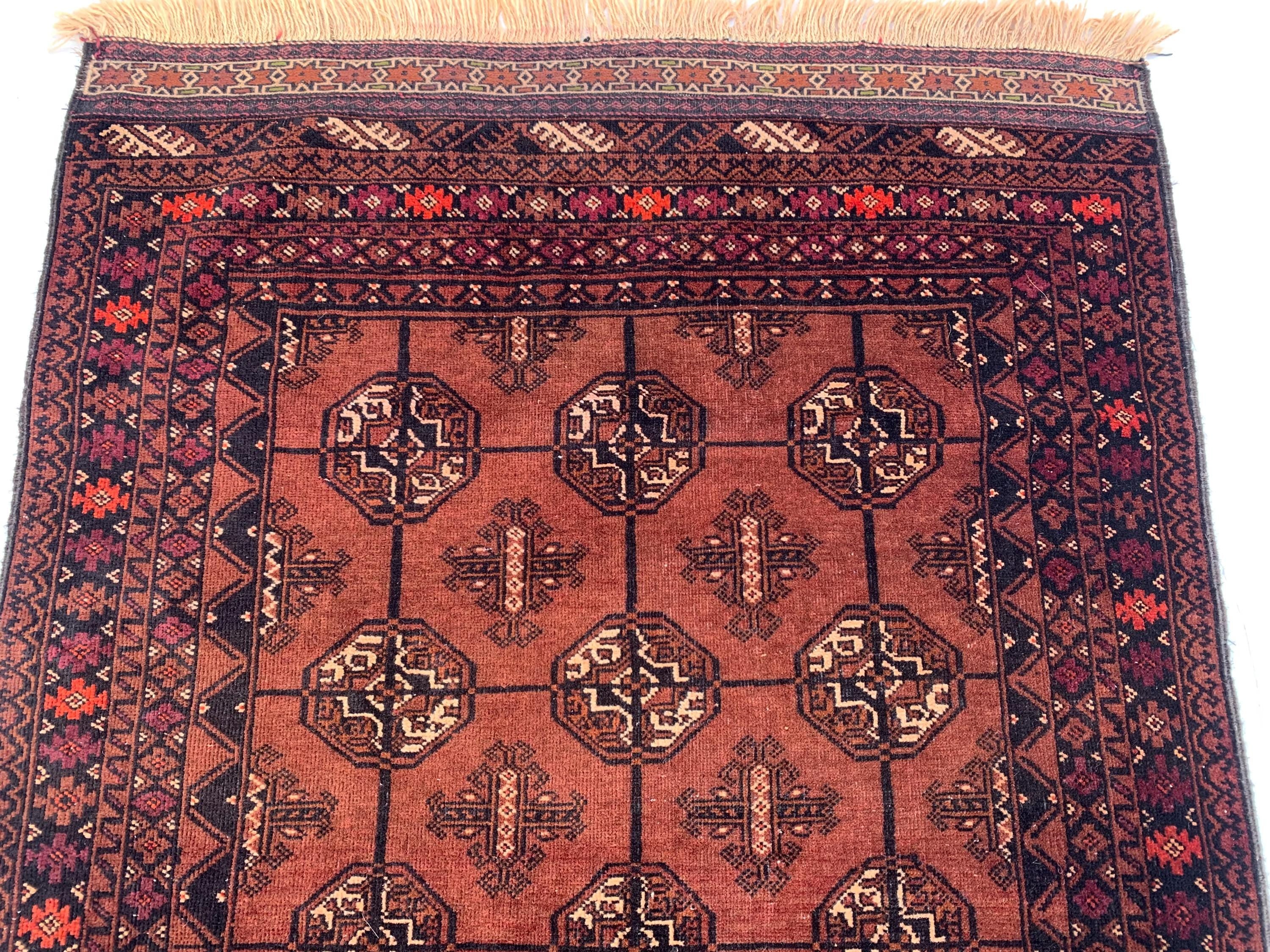 Vintage Mawrai Gul Rug 3.2x5.4 ft – Timeless Handwoven Tribal Design, Traditional Persian-Inspired Pattern, Authentic Wool Carpet for Boho
