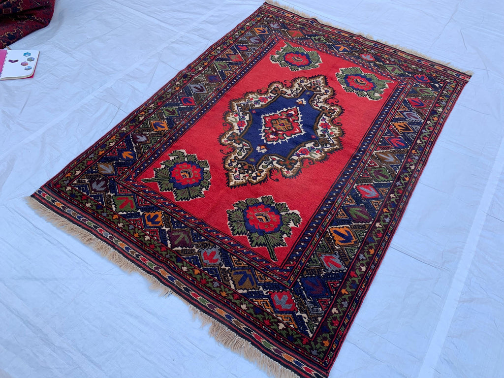 5x7 Vintage Herati Rug – Handmade Afghan Wool Carpet with Intricate Floral Patterns in Red, Green, and Navy Blue – Bedroom Rug 4.3x6.4 ft
