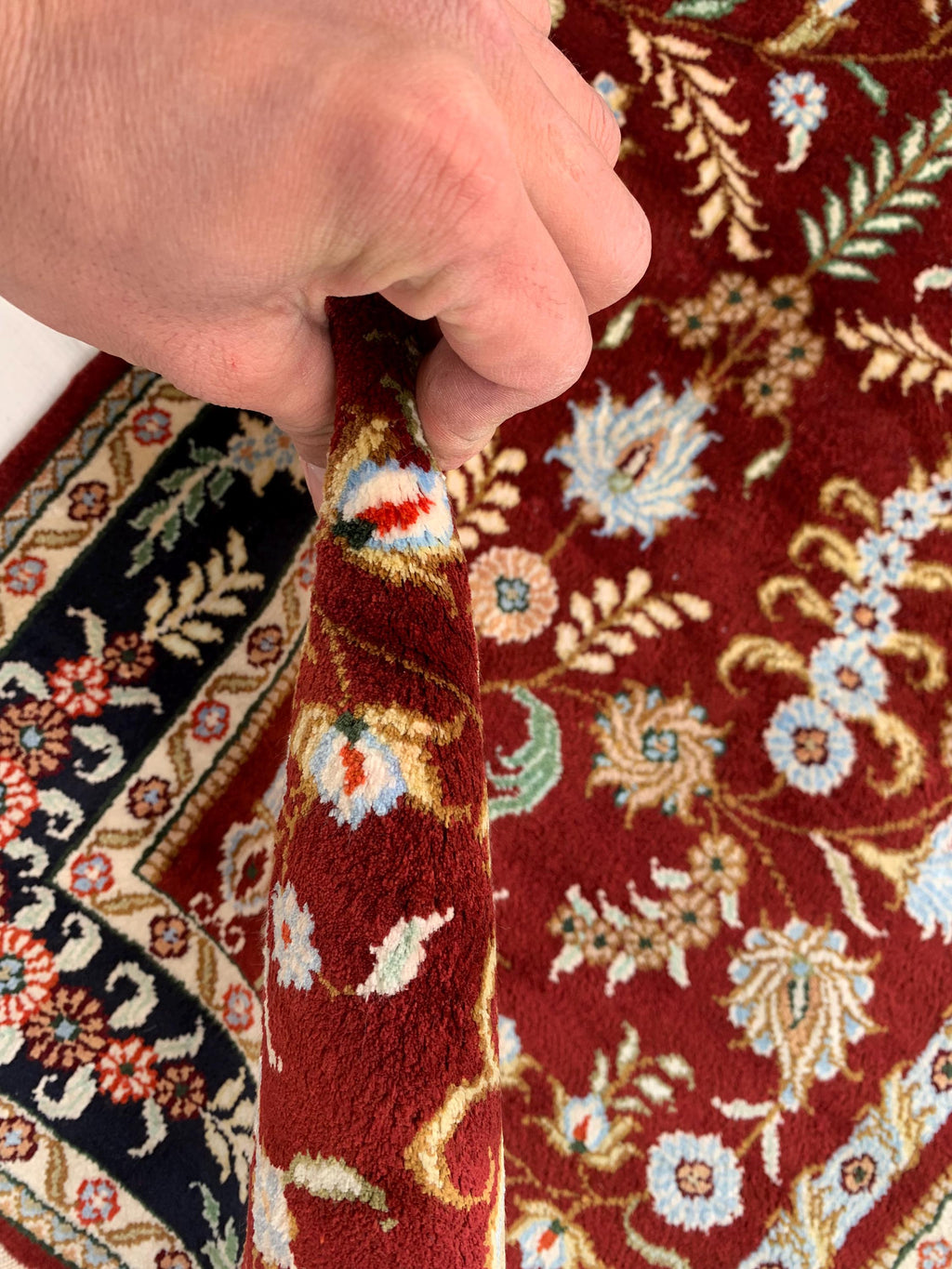 Handmade Silk Prayer Mat – 3.9 x 2.5 ft | Islamic Rug | Muslim Prayer Rug | Soft & Luxurious Sajjadah | Turkish Style Janamaz | Islamic Gift
