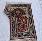 Handmade Silk Prayer Mat – 3.9 x 2.5 ft | Islamic Rug | Muslim Prayer Rug | Soft & Luxurious Sajjadah | Turkish Style Janamaz | Islamic Gift