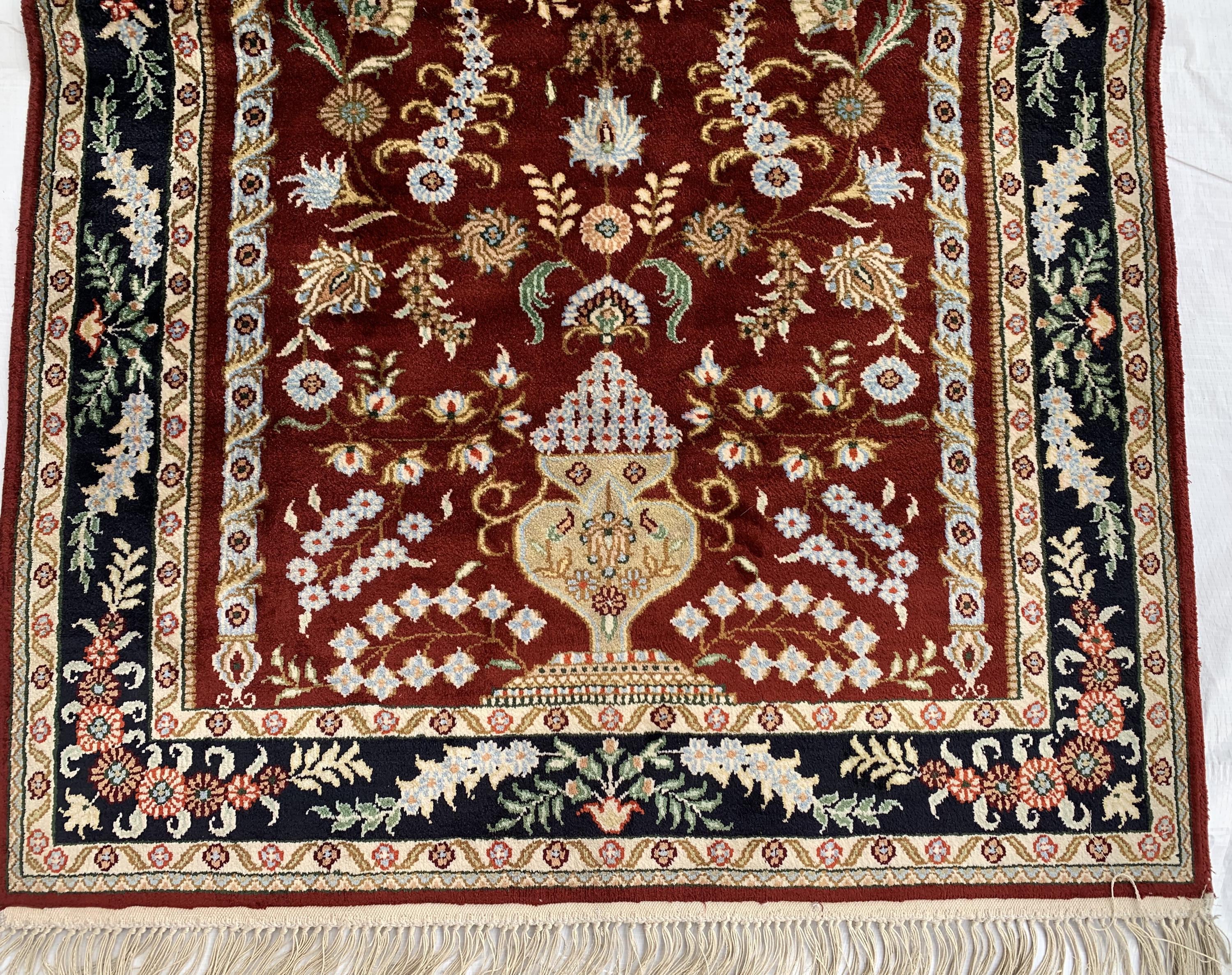 Handmade Silk Prayer Mat – 3.9 x 2.5 ft | Islamic Rug | Muslim Prayer Rug | Soft & Luxurious Sajjadah | Turkish Style Janamaz | Islamic Gift