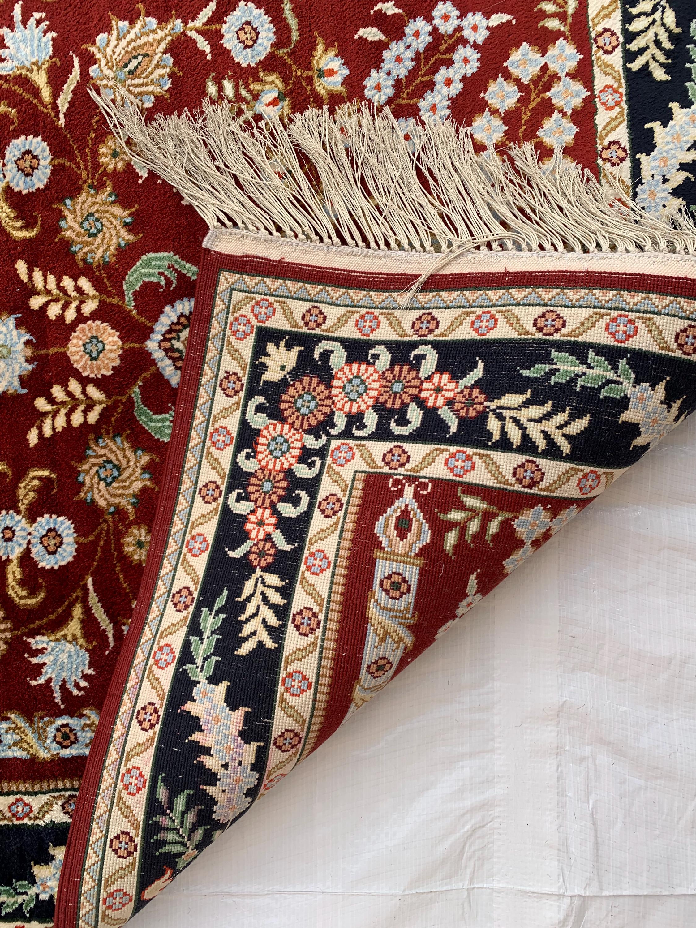 Handmade Silk Prayer Mat – 3.9 x 2.5 ft | Islamic Rug | Muslim Prayer Rug | Soft & Luxurious Sajjadah | Turkish Style Janamaz | Islamic Gift
