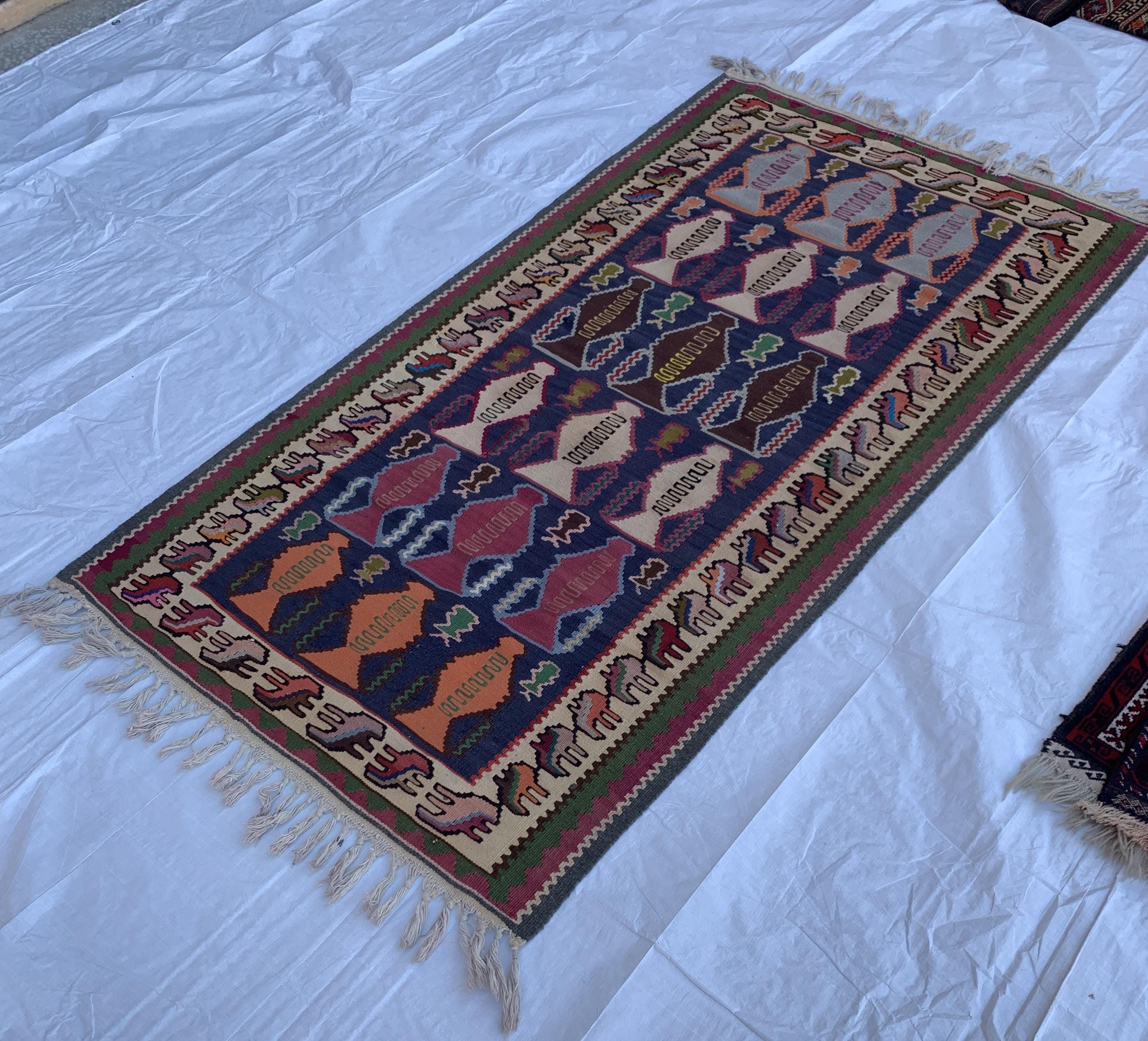 Vintage Flower Pot Kilim 6.1x3.3 ft – Handwoven, Traditional Persian, Boho Chic, Unique Home Décor, Vintage Rug, Farmhouse Rug, Kitchen Rug