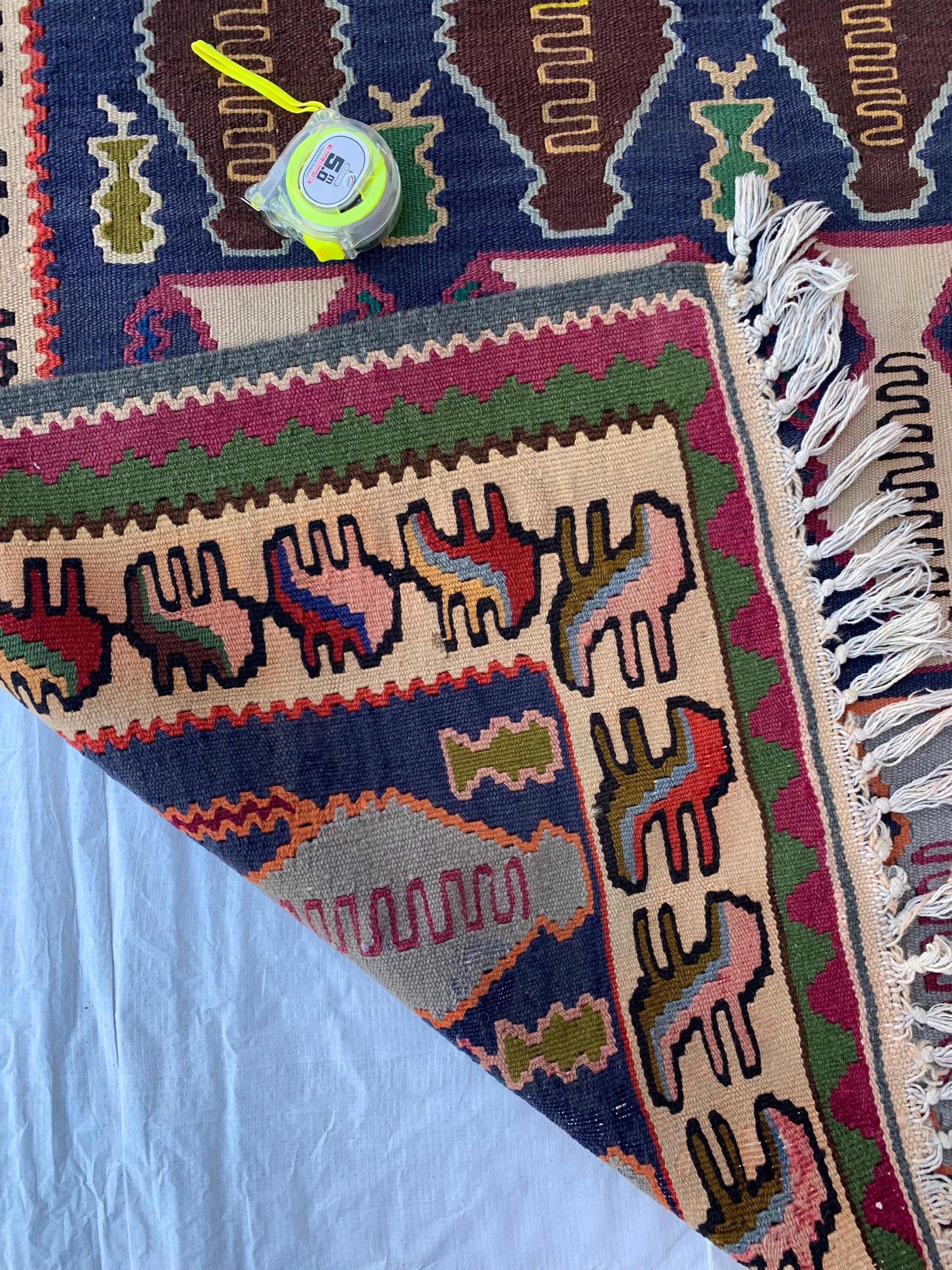 Vintage Flower Pot Kilim 6.1x3.3 ft – Handwoven, Traditional Persian, Boho Chic, Unique Home Décor, Vintage Rug, Farmhouse Rug, Kitchen Rug
