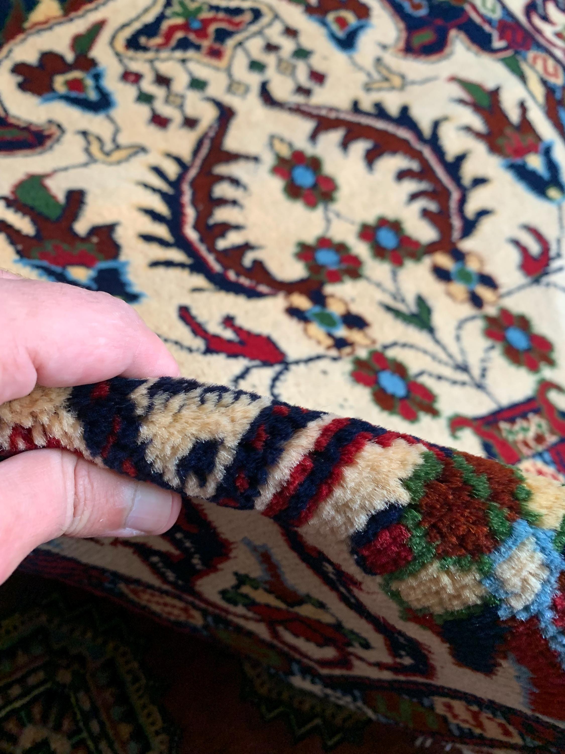 3x4 Hand-Knotted Prayer Mat – Islamic Rug for Salah, Wool Muslim Prayer Rug, Ramadan Gift, 4.1x2.8 ft, Wall Hanging Rug